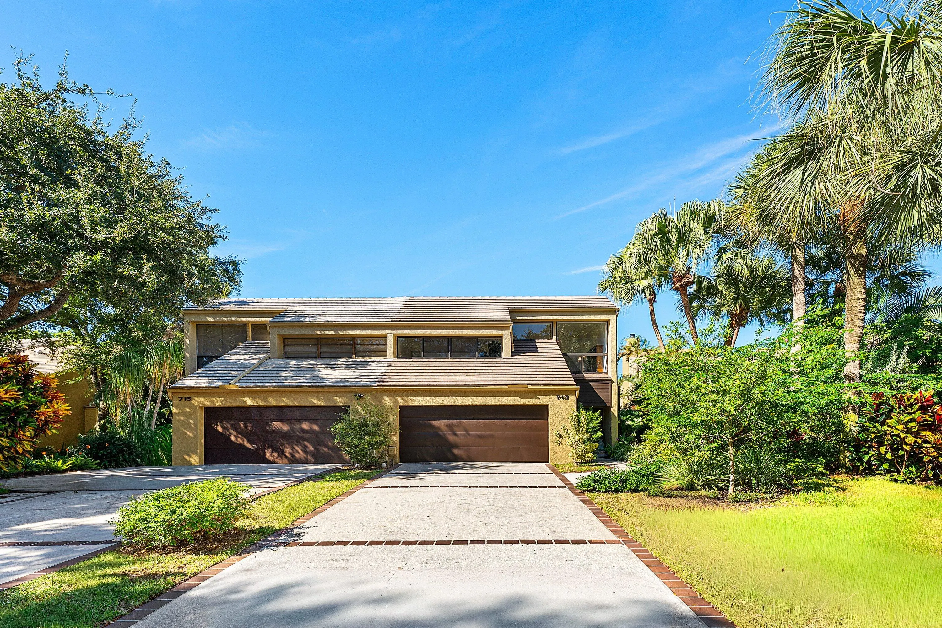 713 Saint Albans Drive