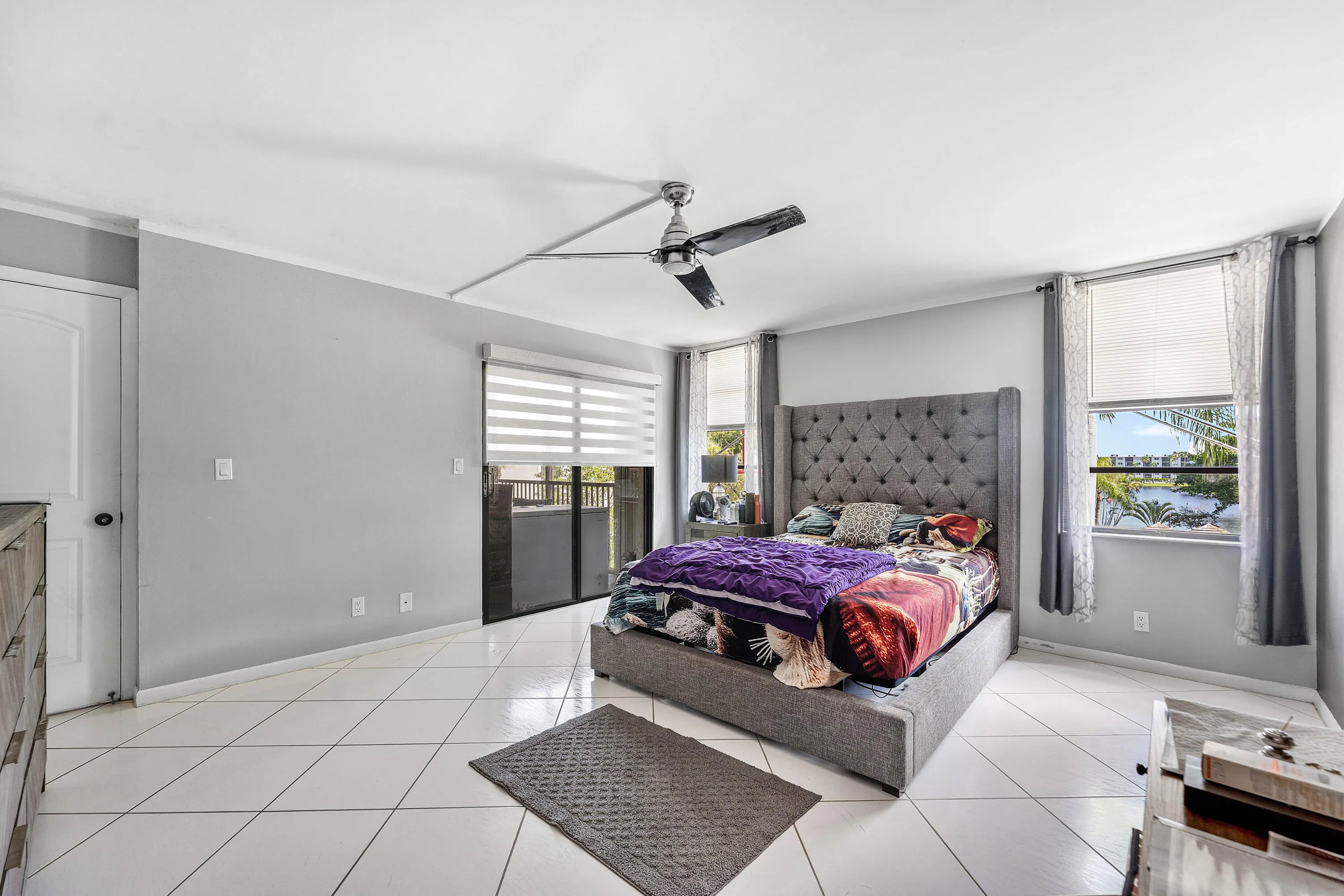 2205 S CYPRESS BEND Drive #302