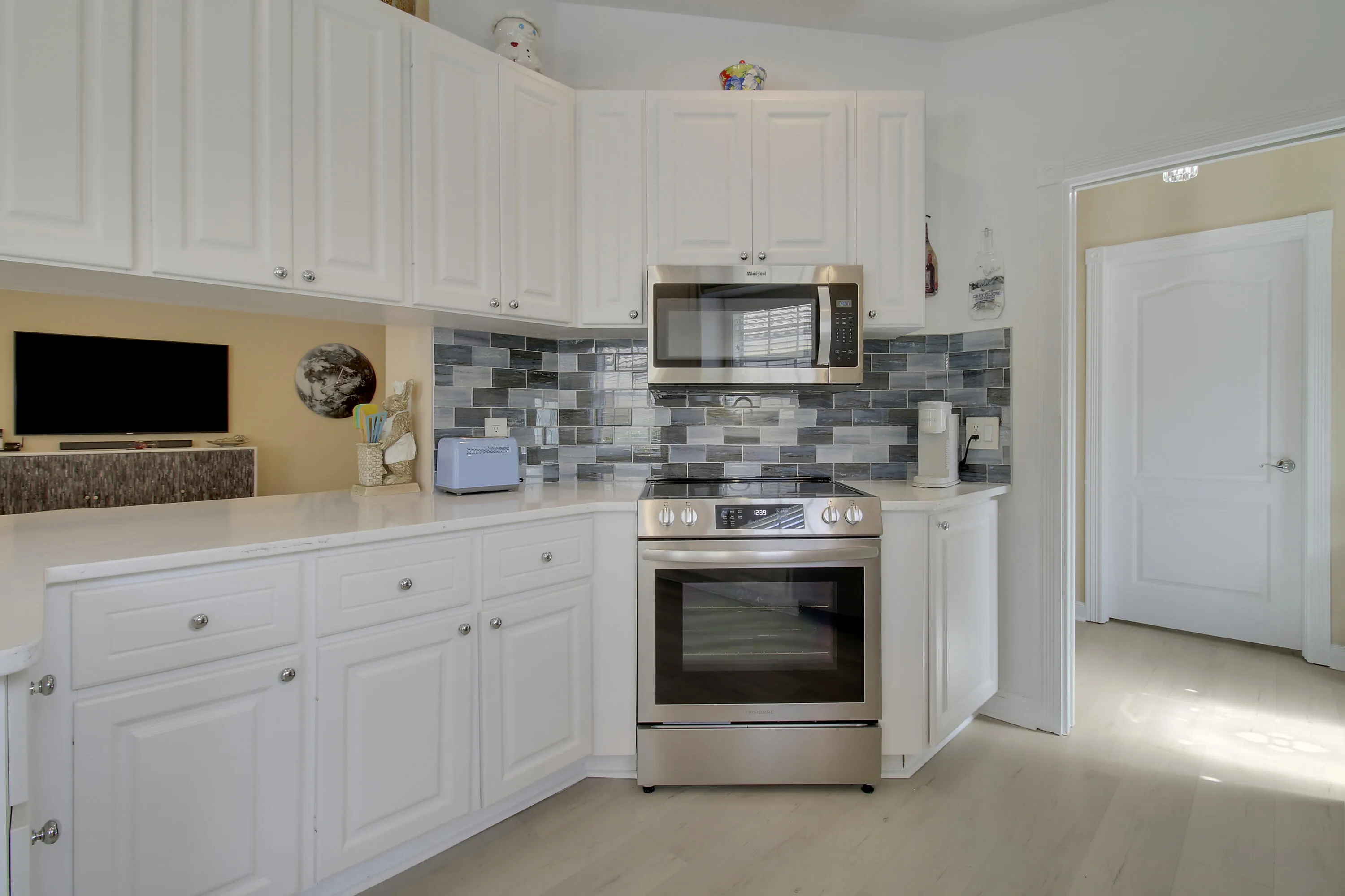 925 Magdalena Road