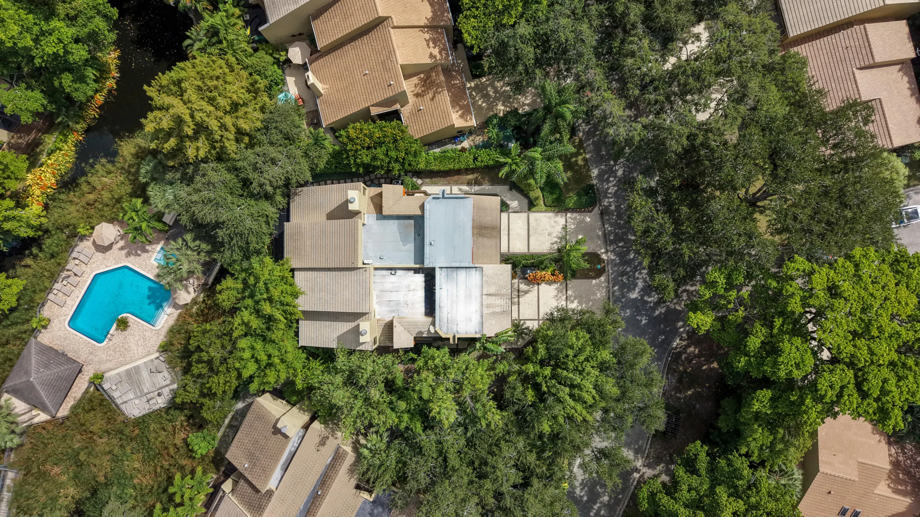 736 St Albans Drive