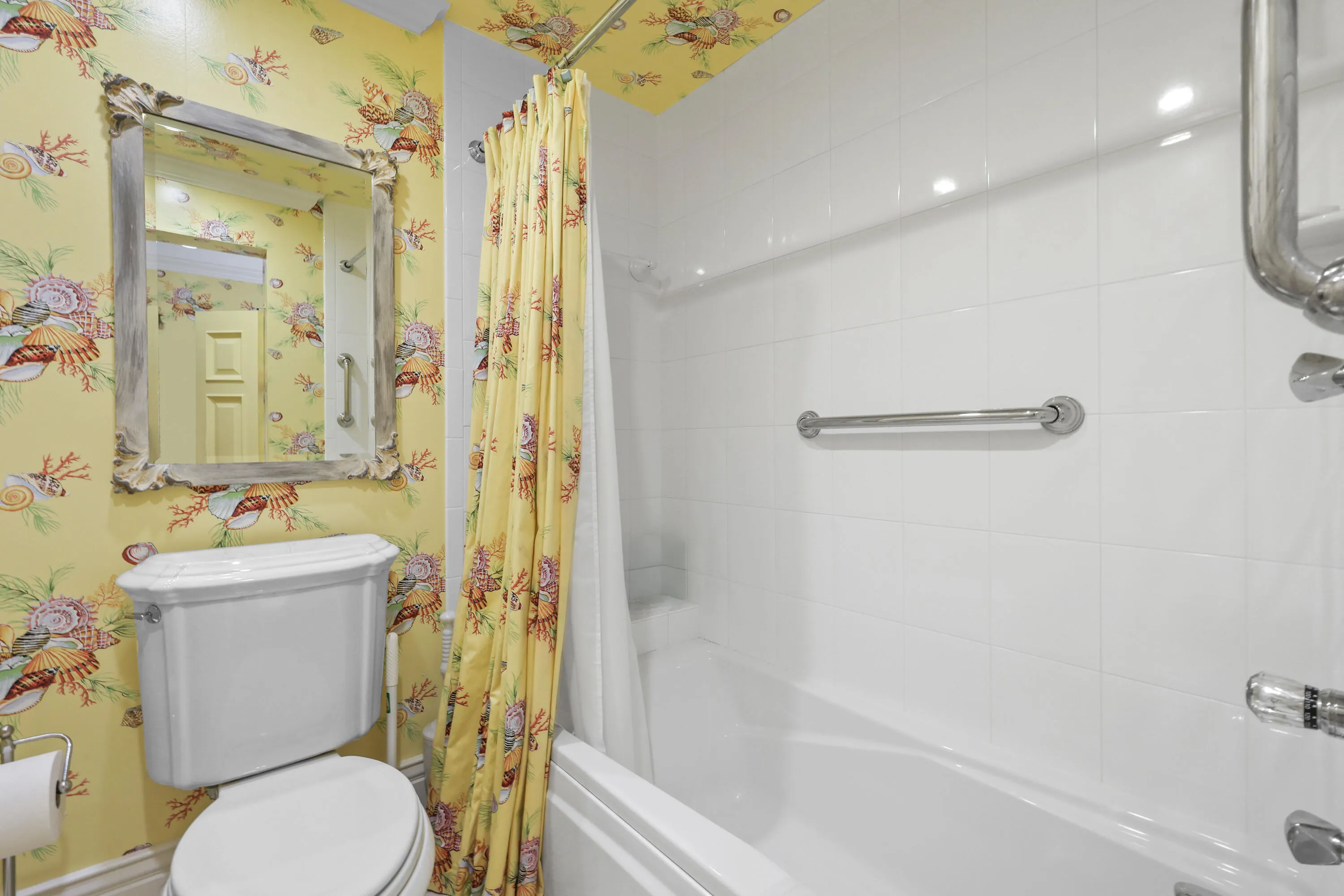 2150 S Ocean Boulevard #1B