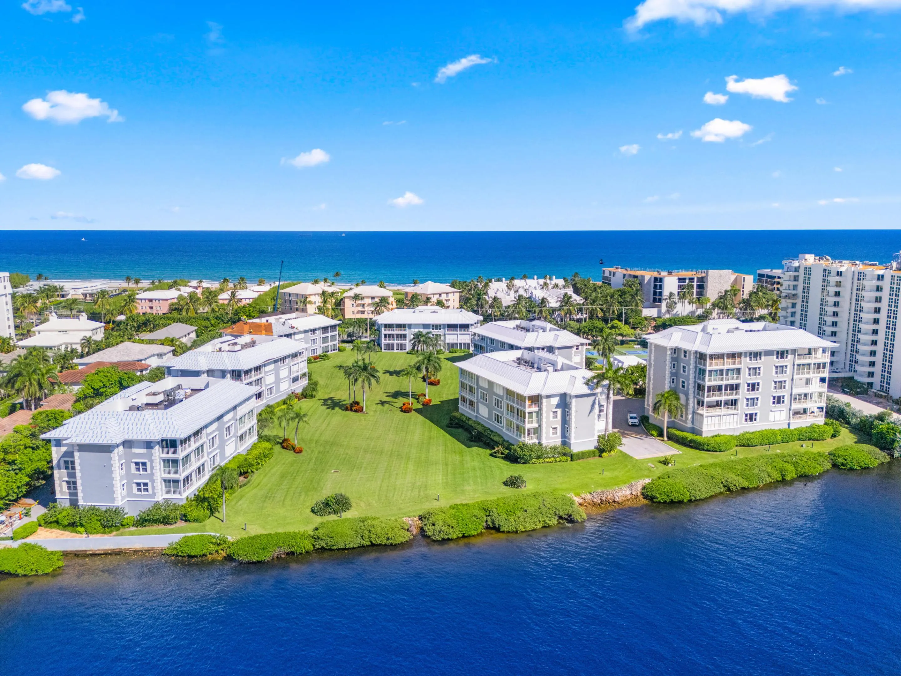2150 S Ocean Boulevard #1B