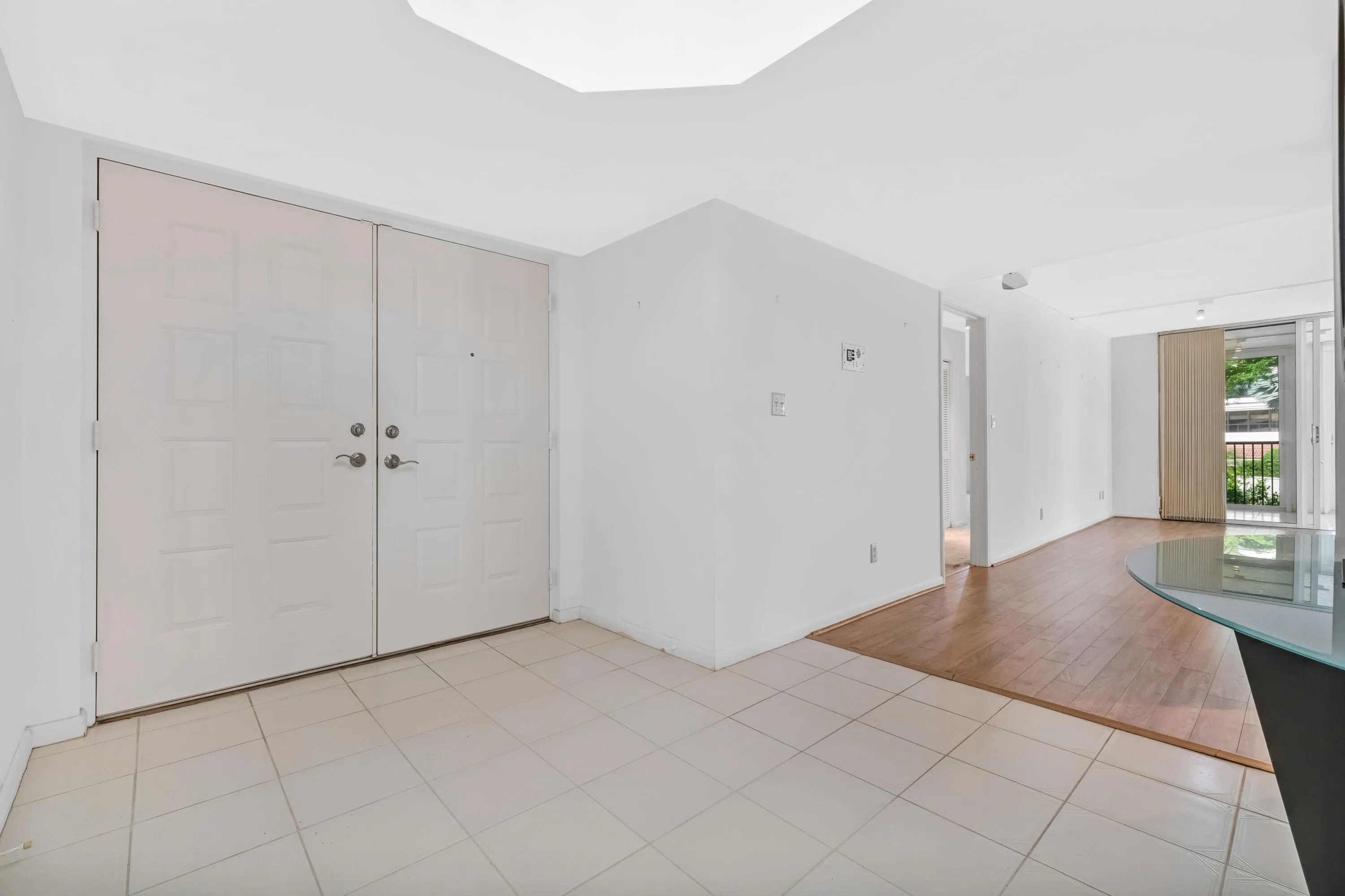 7370 Orangewood Lane ##208