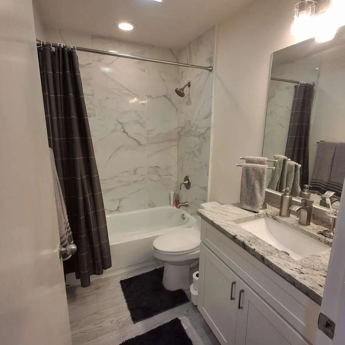 2442 SW FOXPOINT Trail