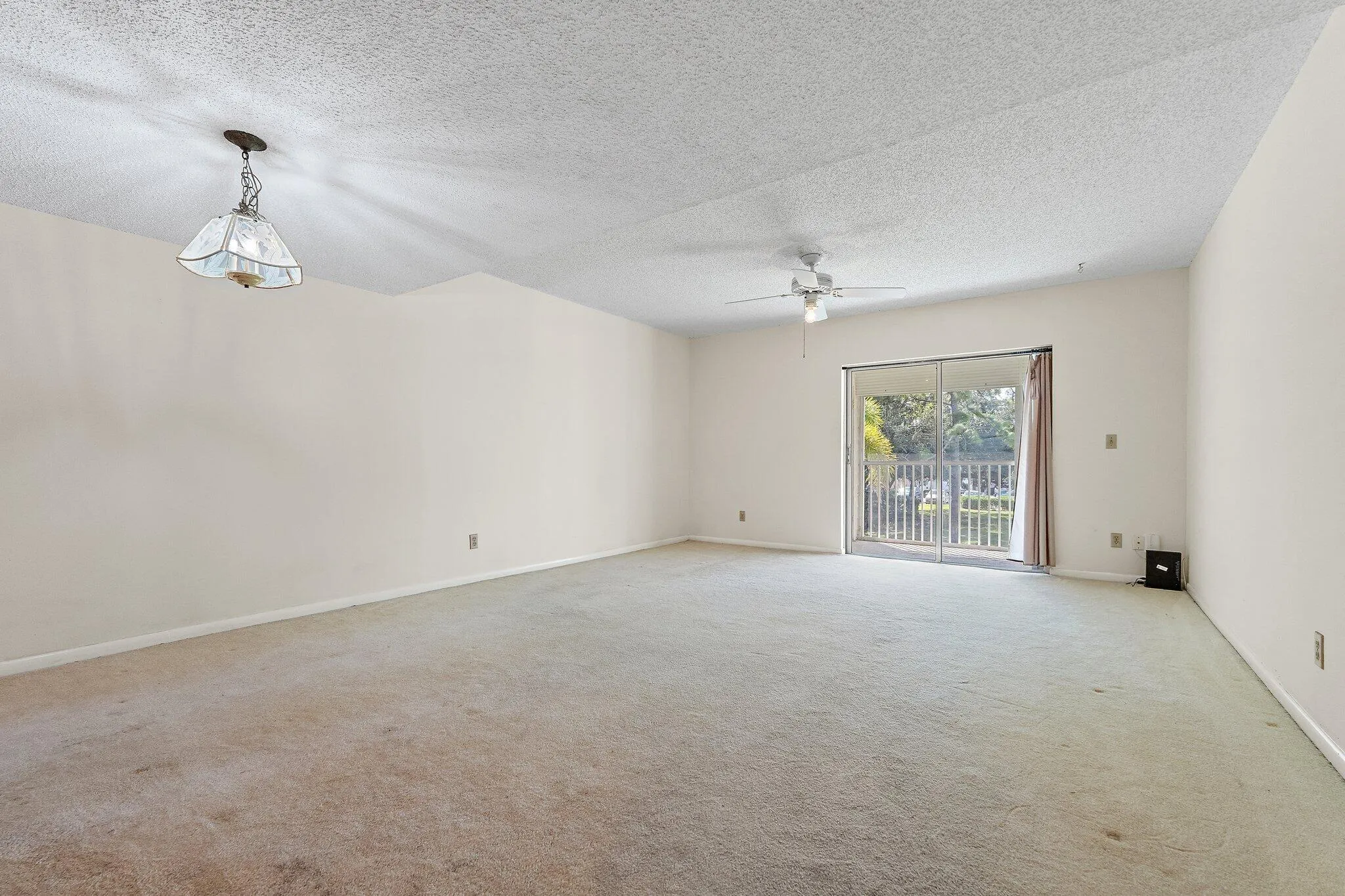 18081 SE COUNTRY CLUB Drive #19-188