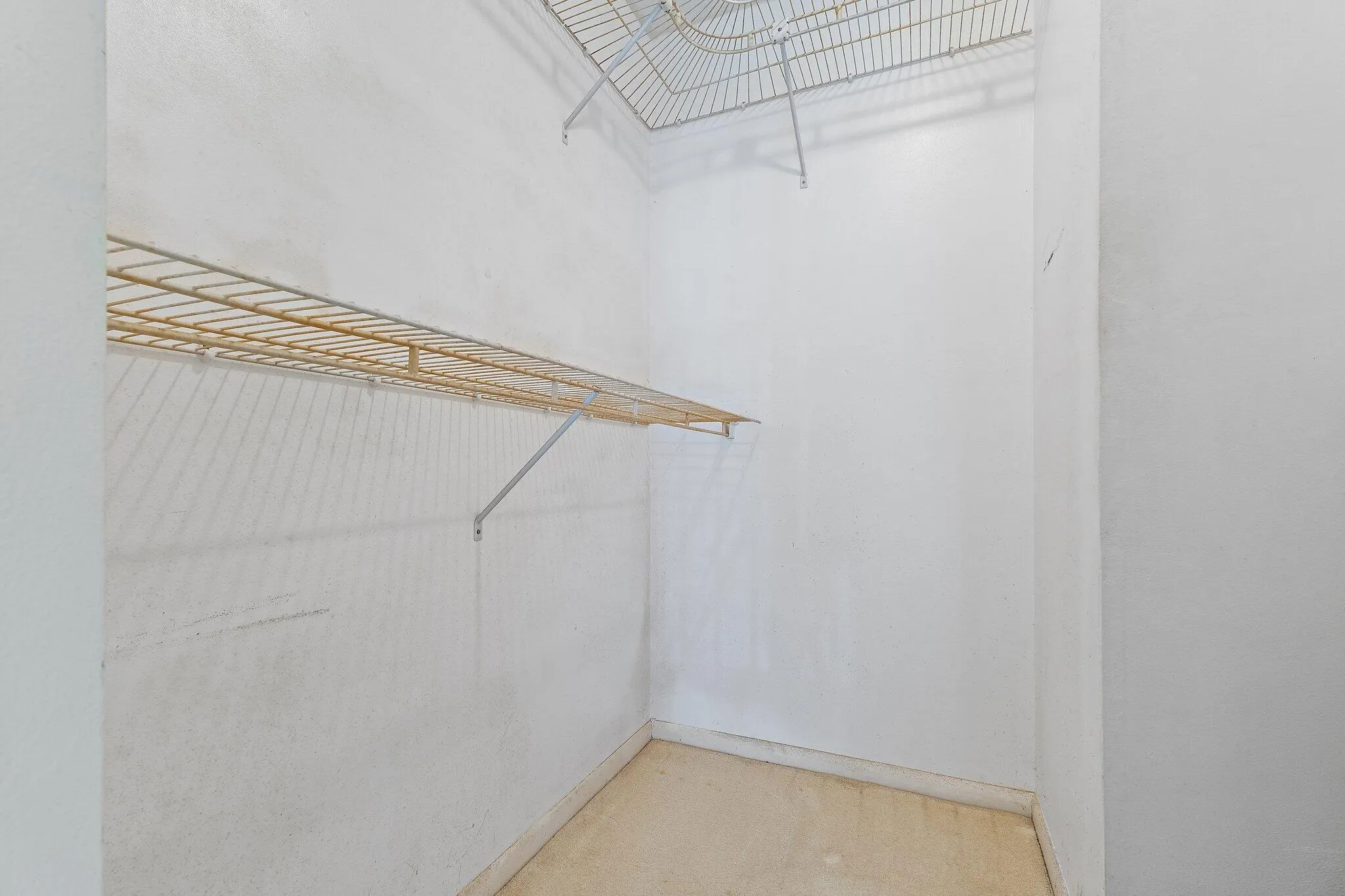 18081 SE COUNTRY CLUB Drive #19-188
