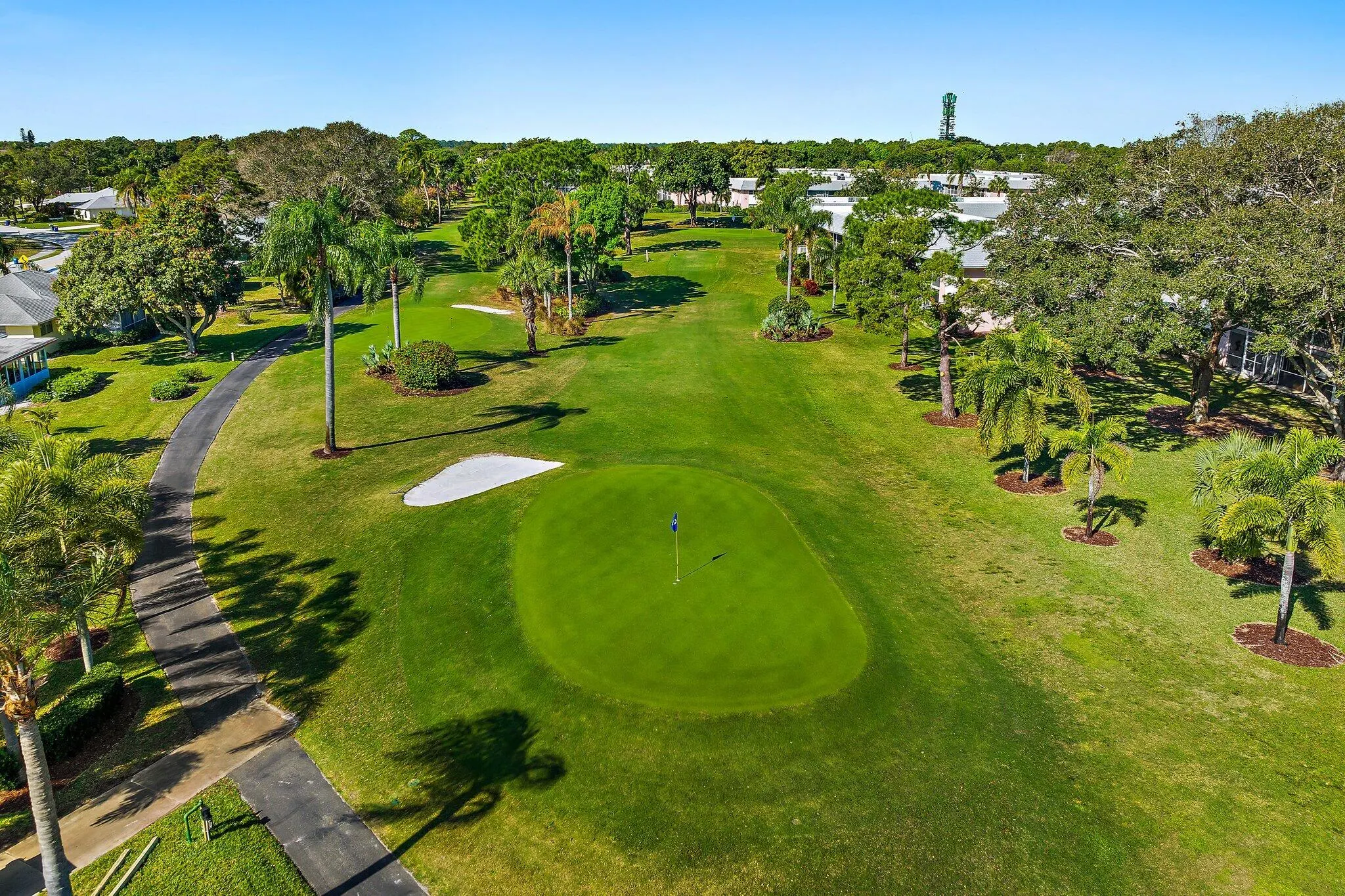 18081 SE COUNTRY CLUB Drive #19-188