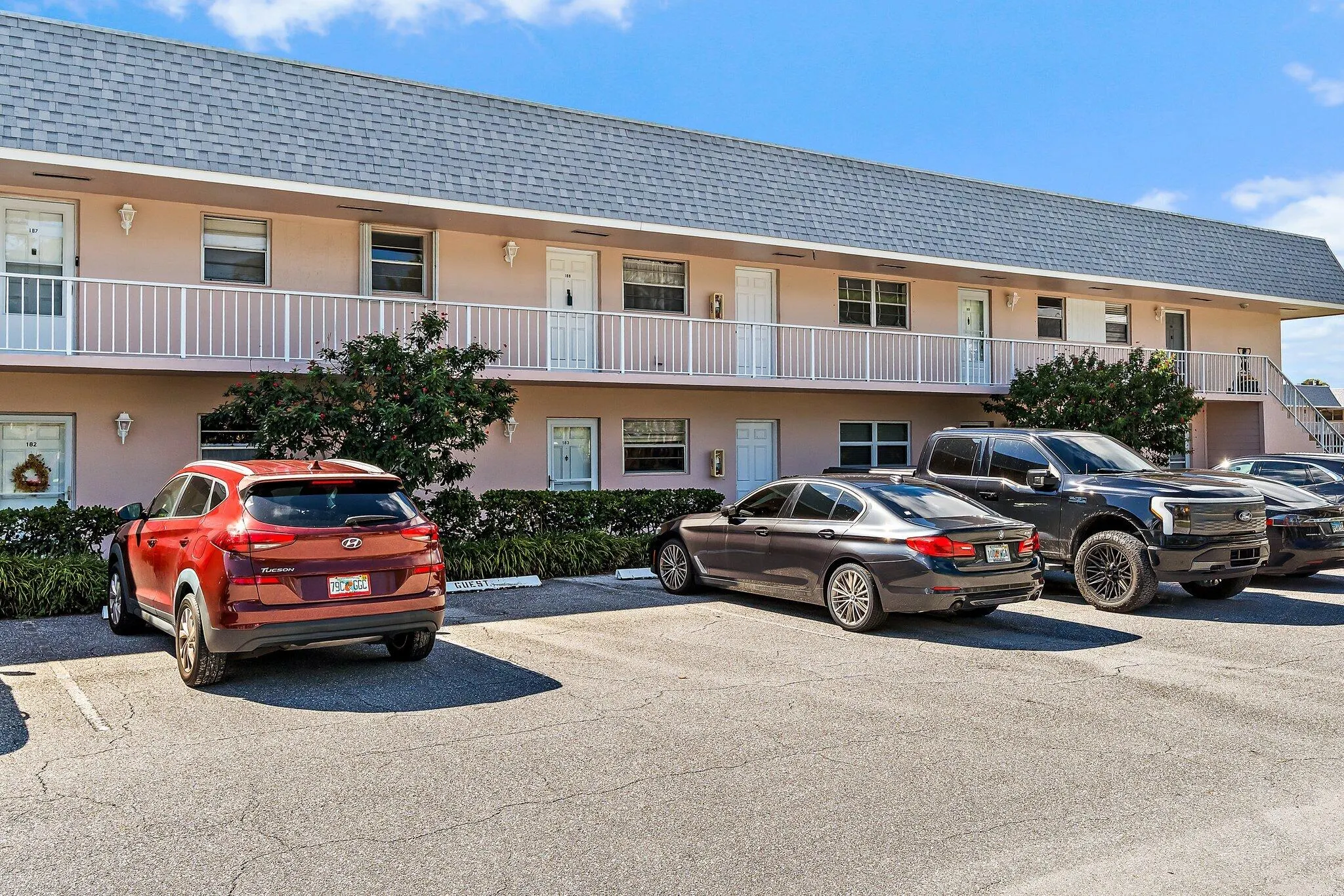18081 SE COUNTRY CLUB Drive #19-188