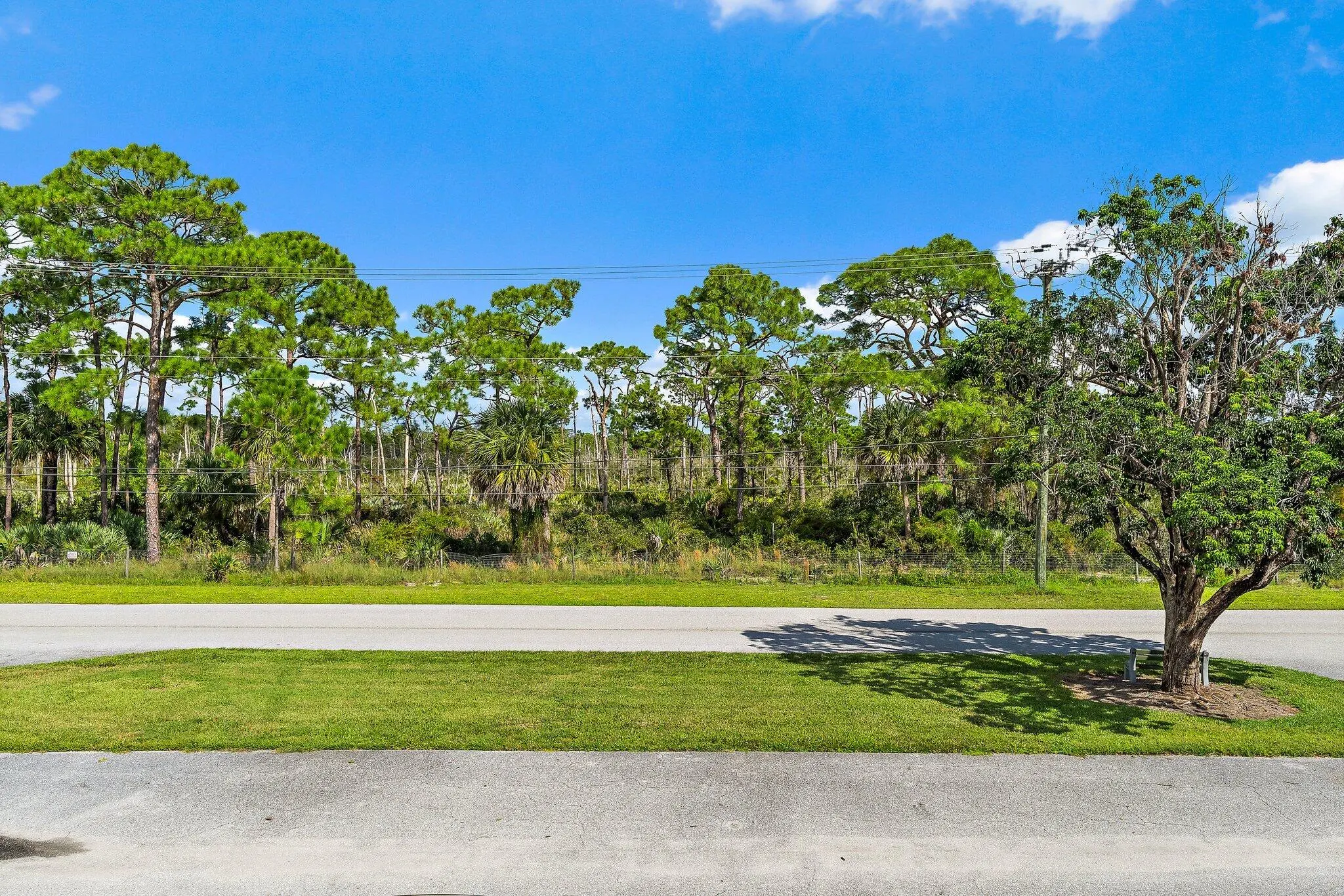 18081 SE COUNTRY CLUB Drive #19-188