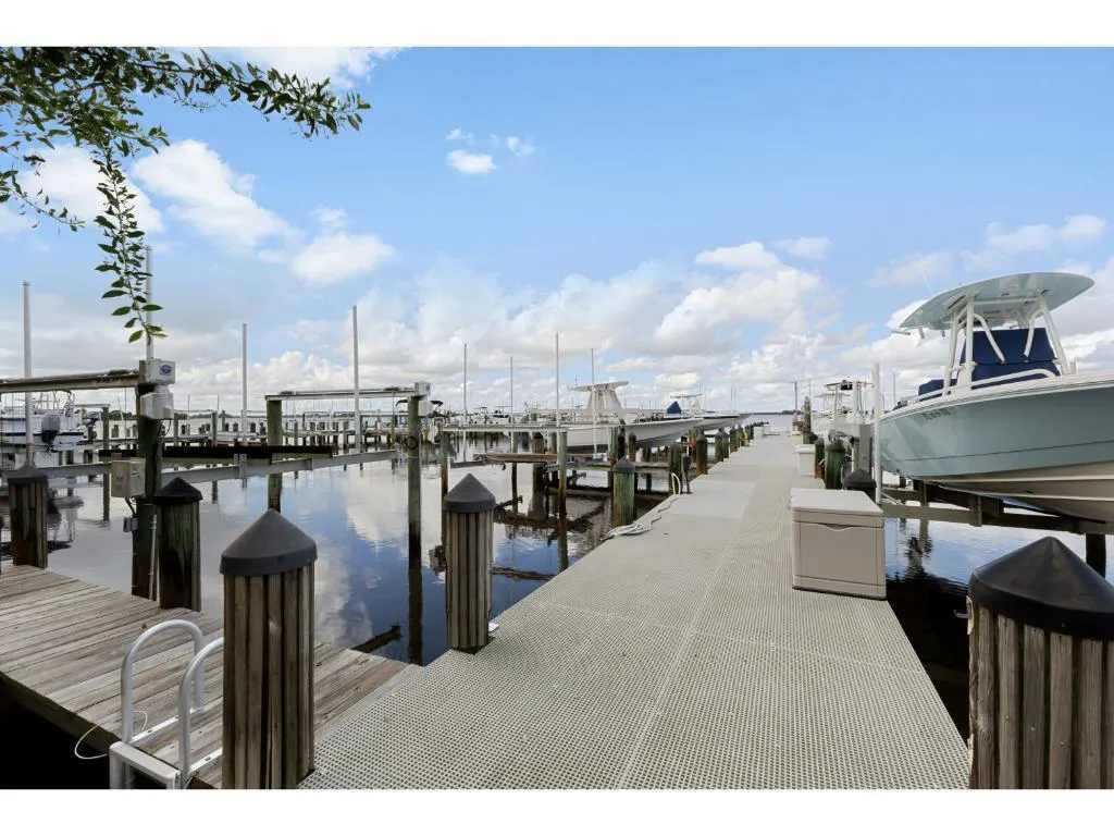 112 Cormorant Court
