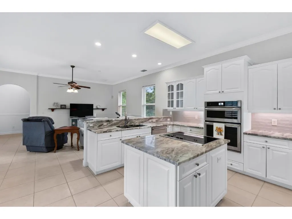 112 Cormorant Court