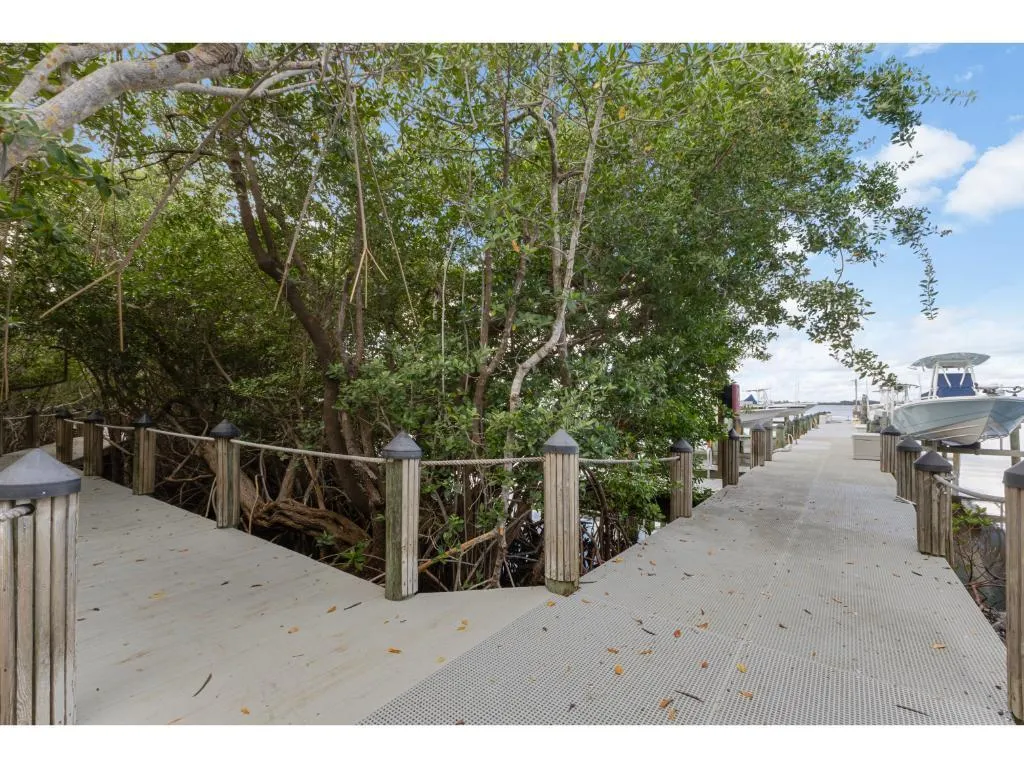 112 Cormorant Court
