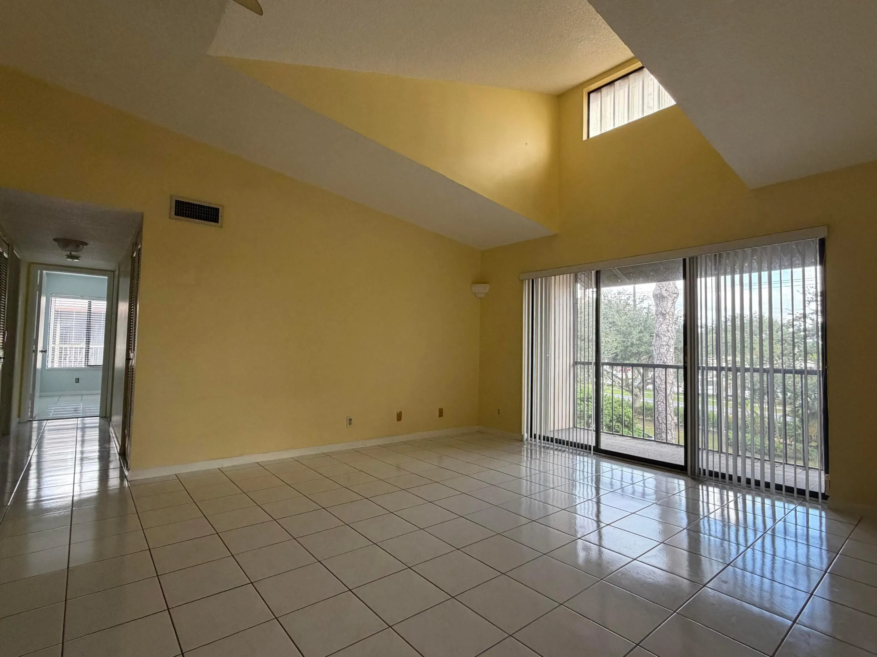 202 Foxtail Drive #H3