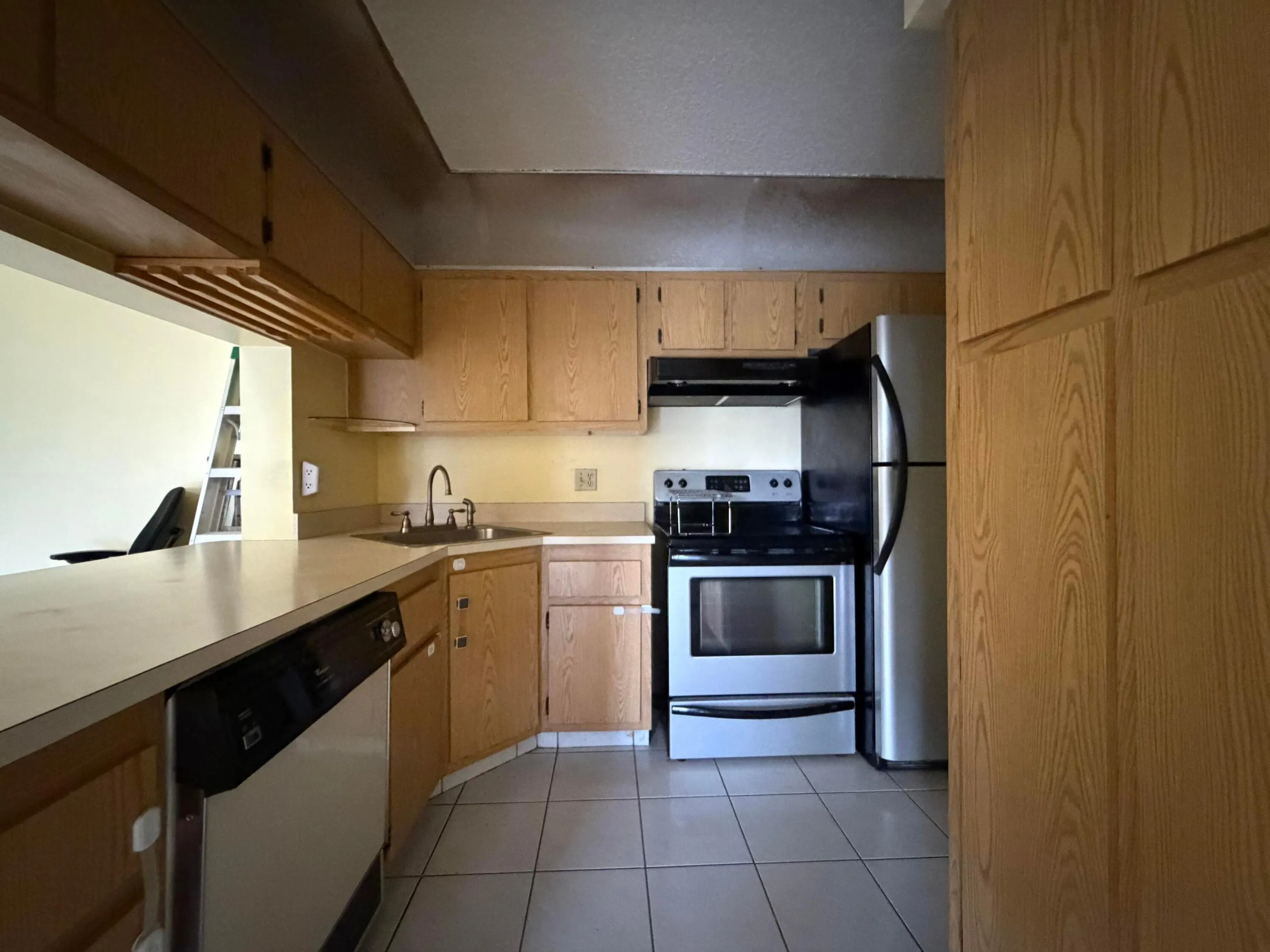 202 Foxtail Drive #H3