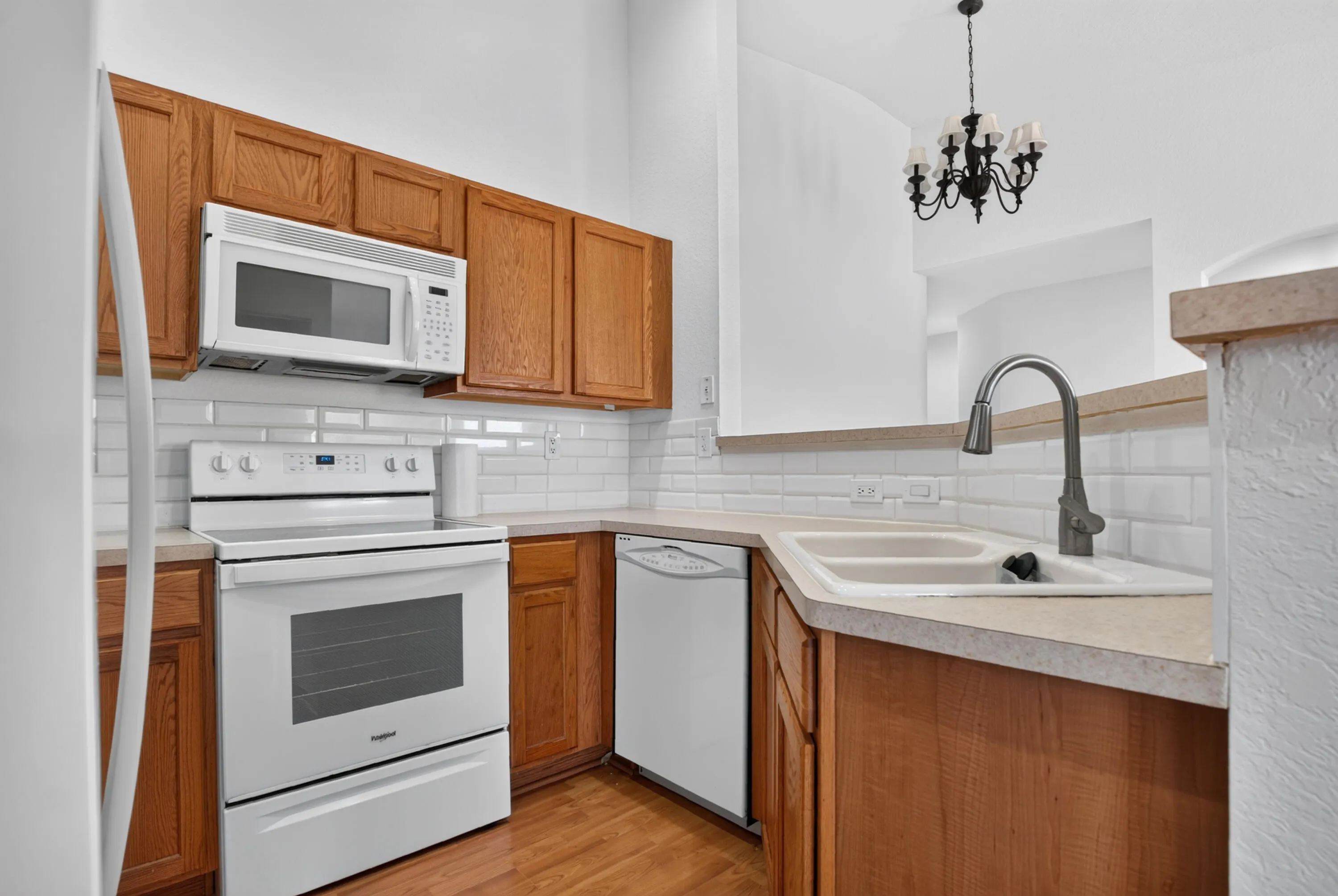 3037 Laurel Ridge Circle