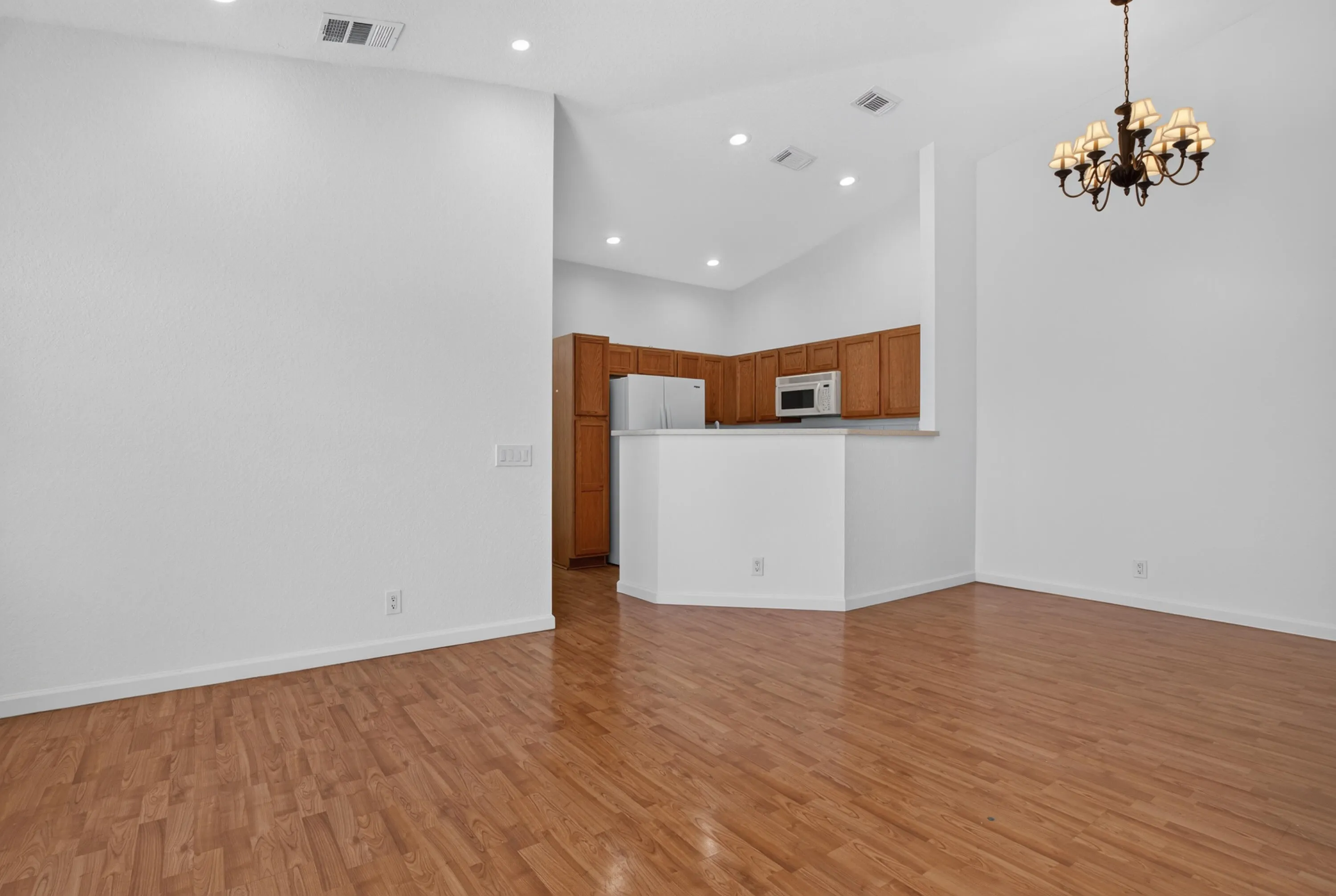 3037 Laurel Ridge Circle
