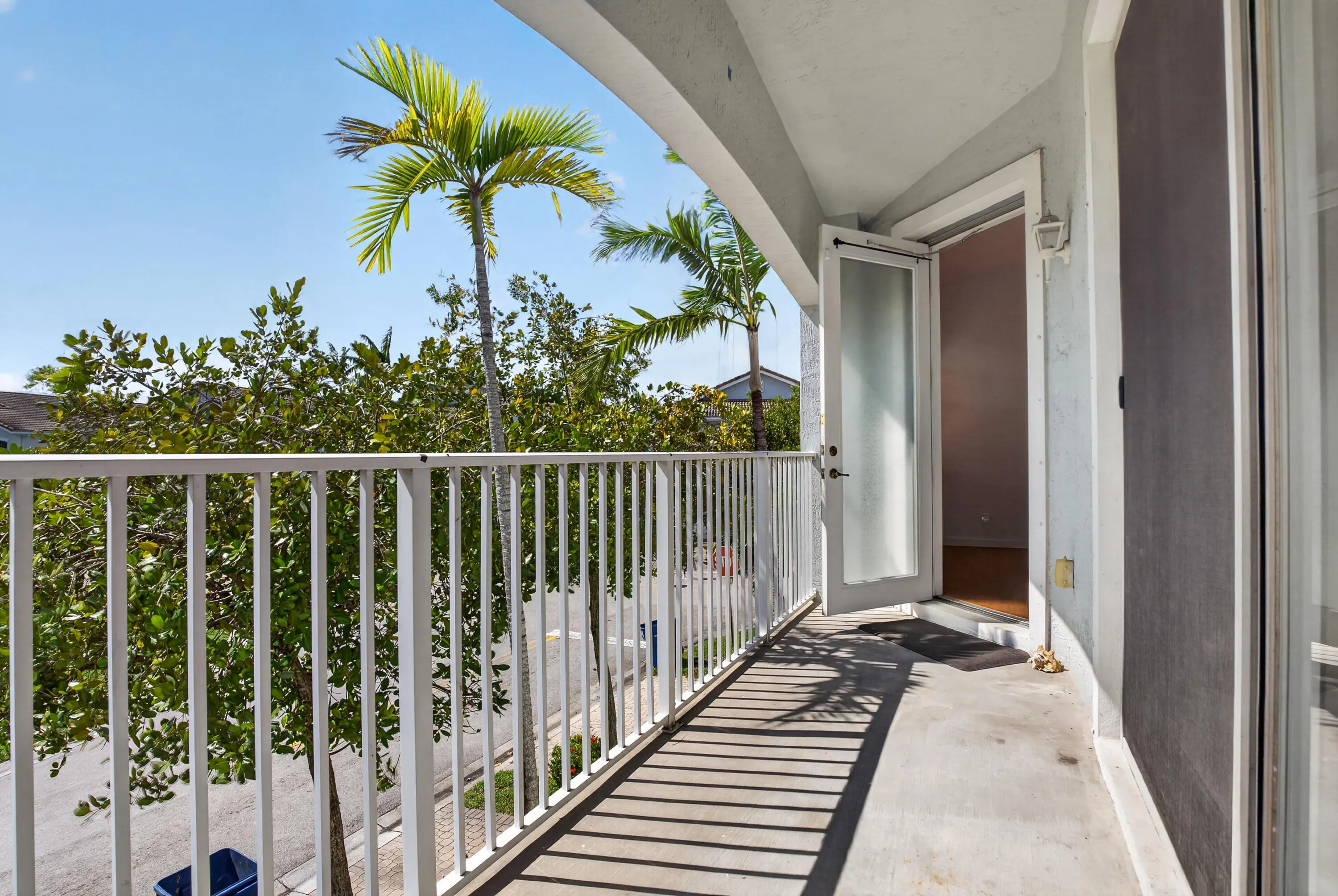 3037 Laurel Ridge Circle