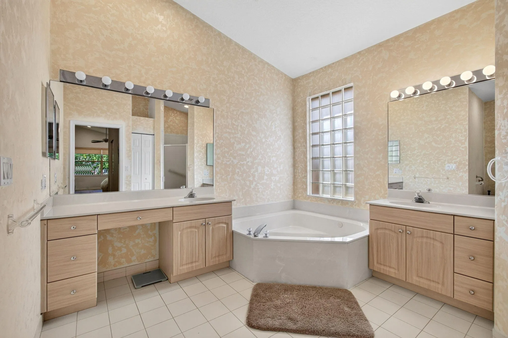 10523 Copper Lake Drive