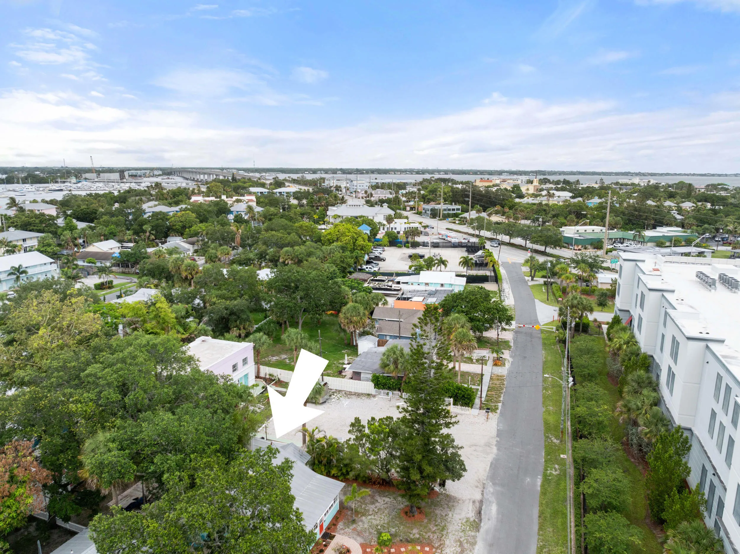 644 SW Bryant Avenue #Unit B