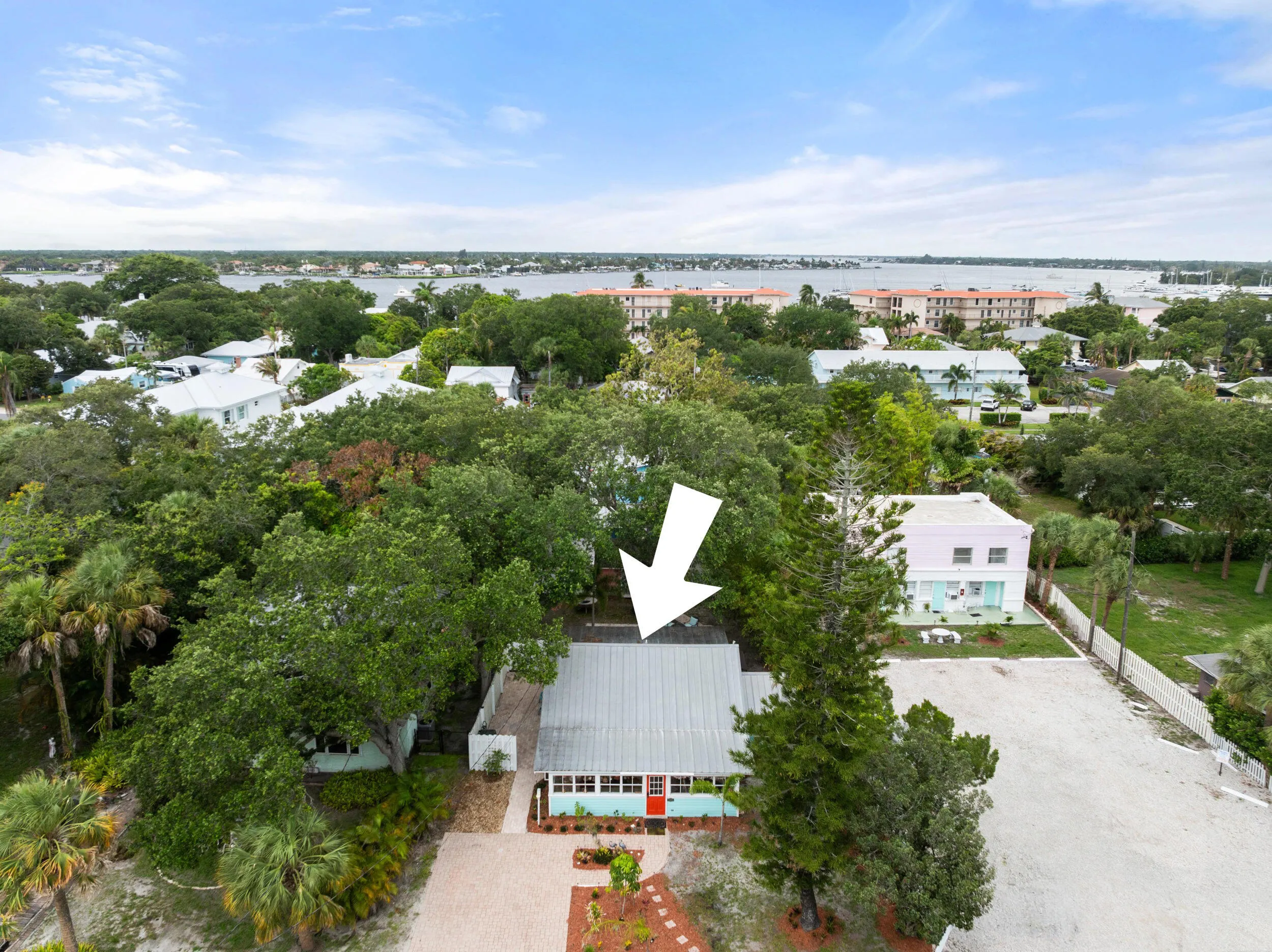 644 SW Bryant Avenue #Unit B