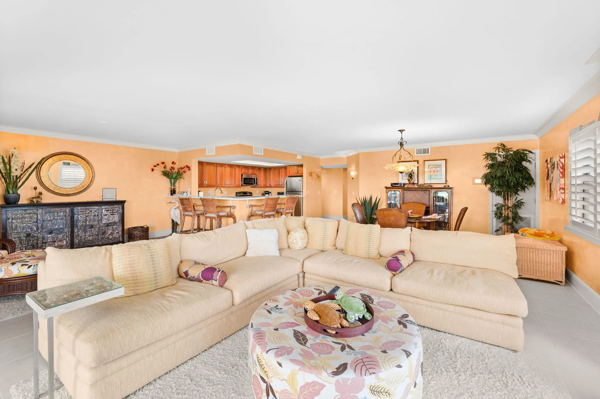 2636 OCEAN Drive #105