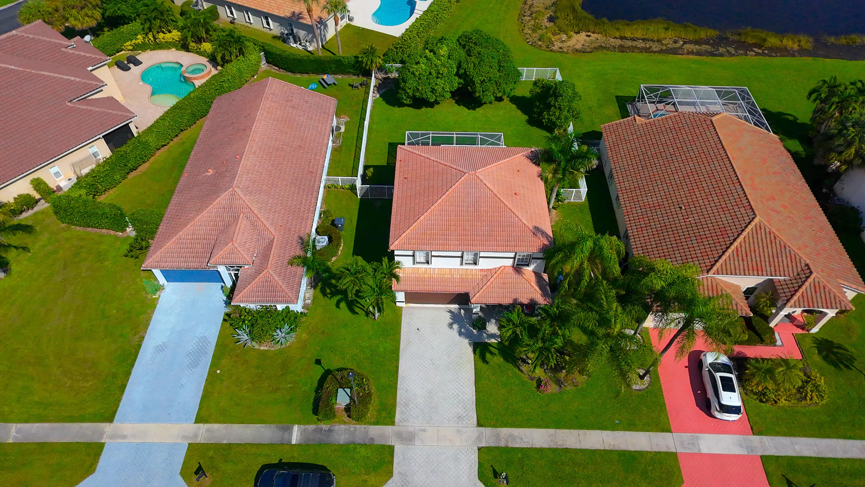 11185 Grandview Manor