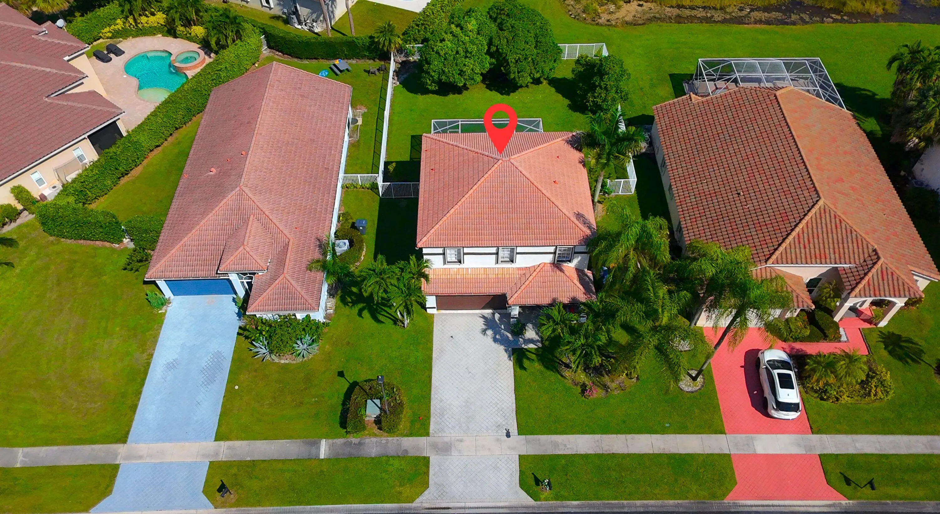 11185 Grandview Manor