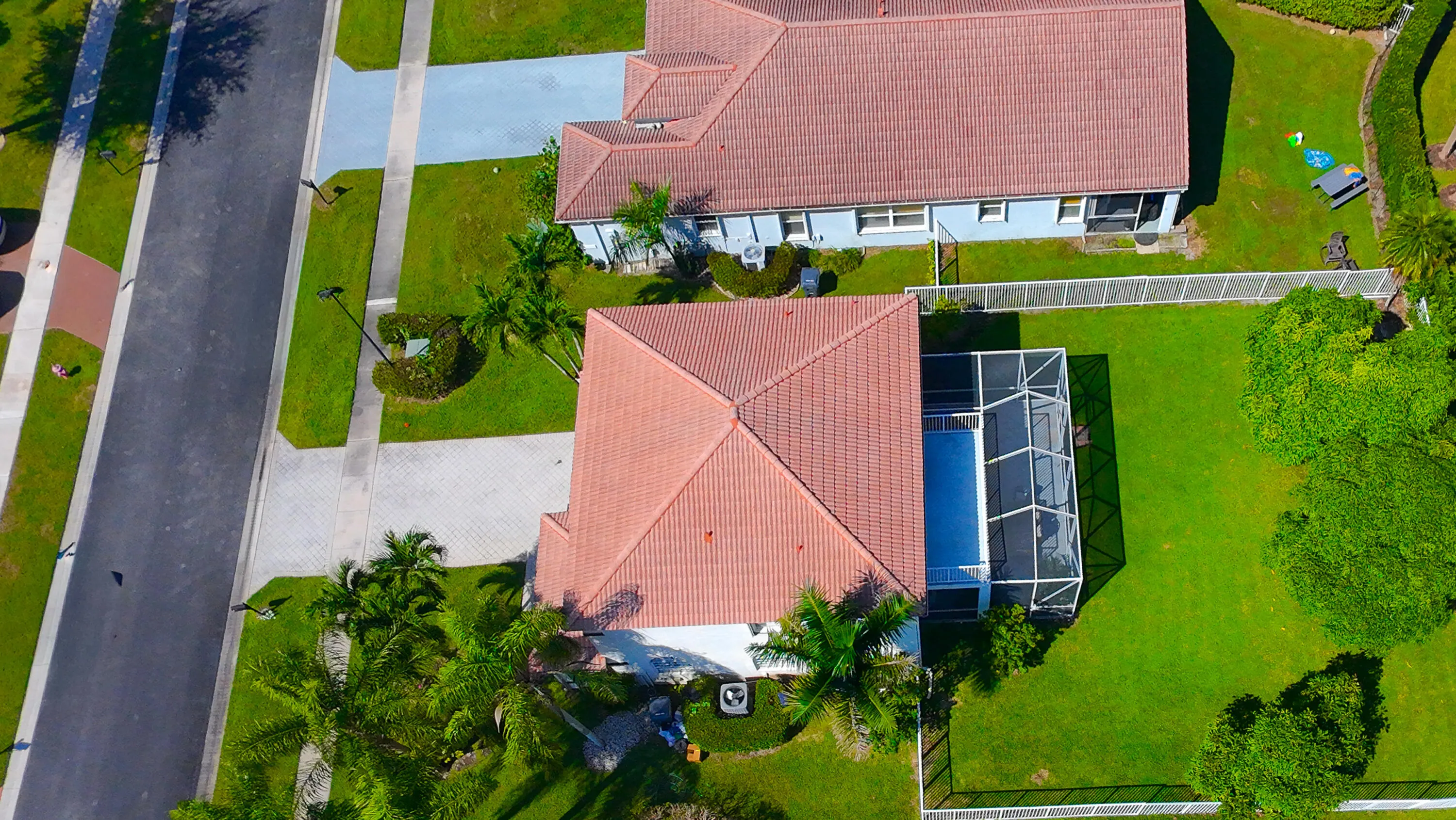 11185 Grandview Manor