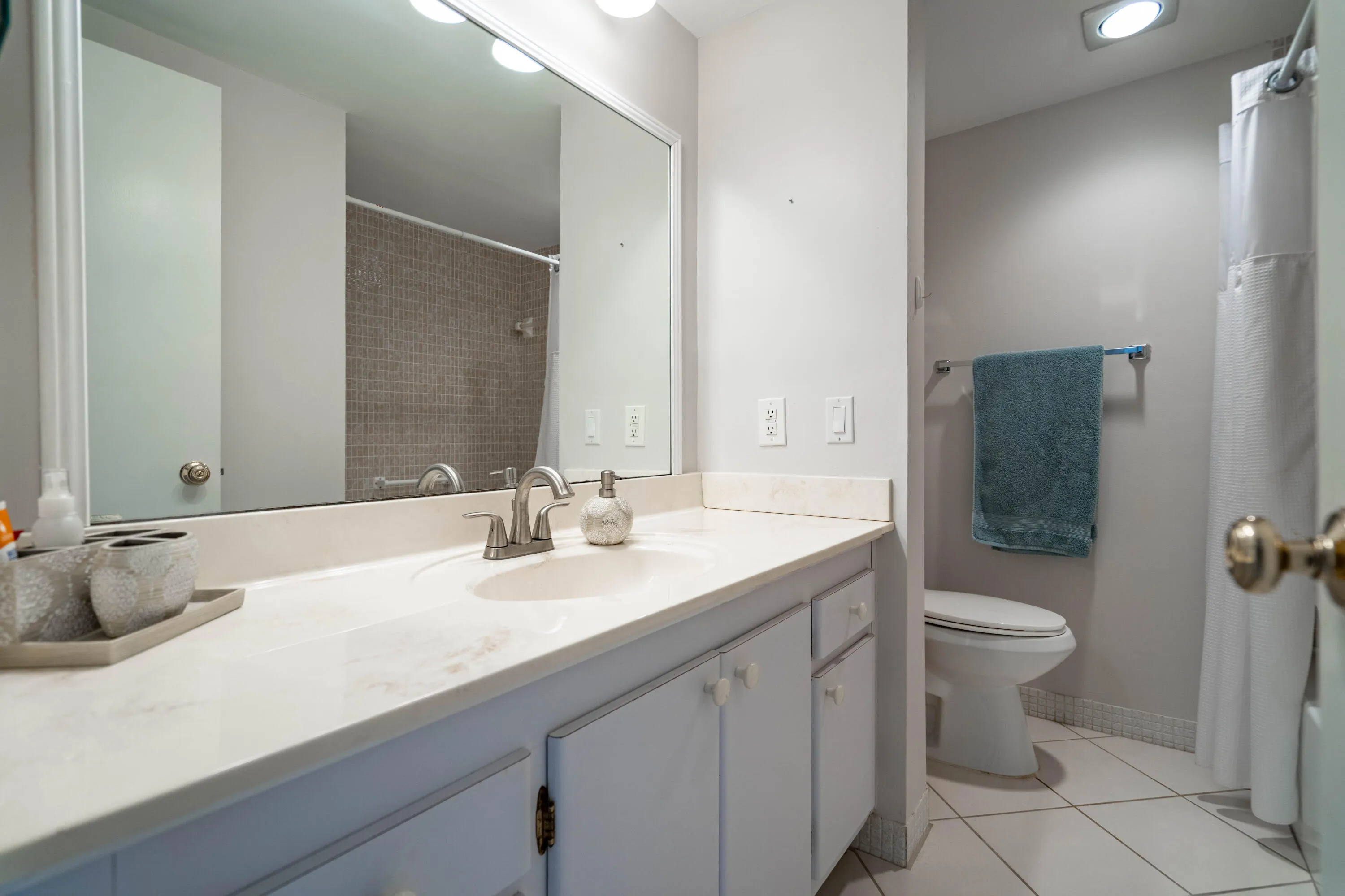 250 NE 20TH Street #5260