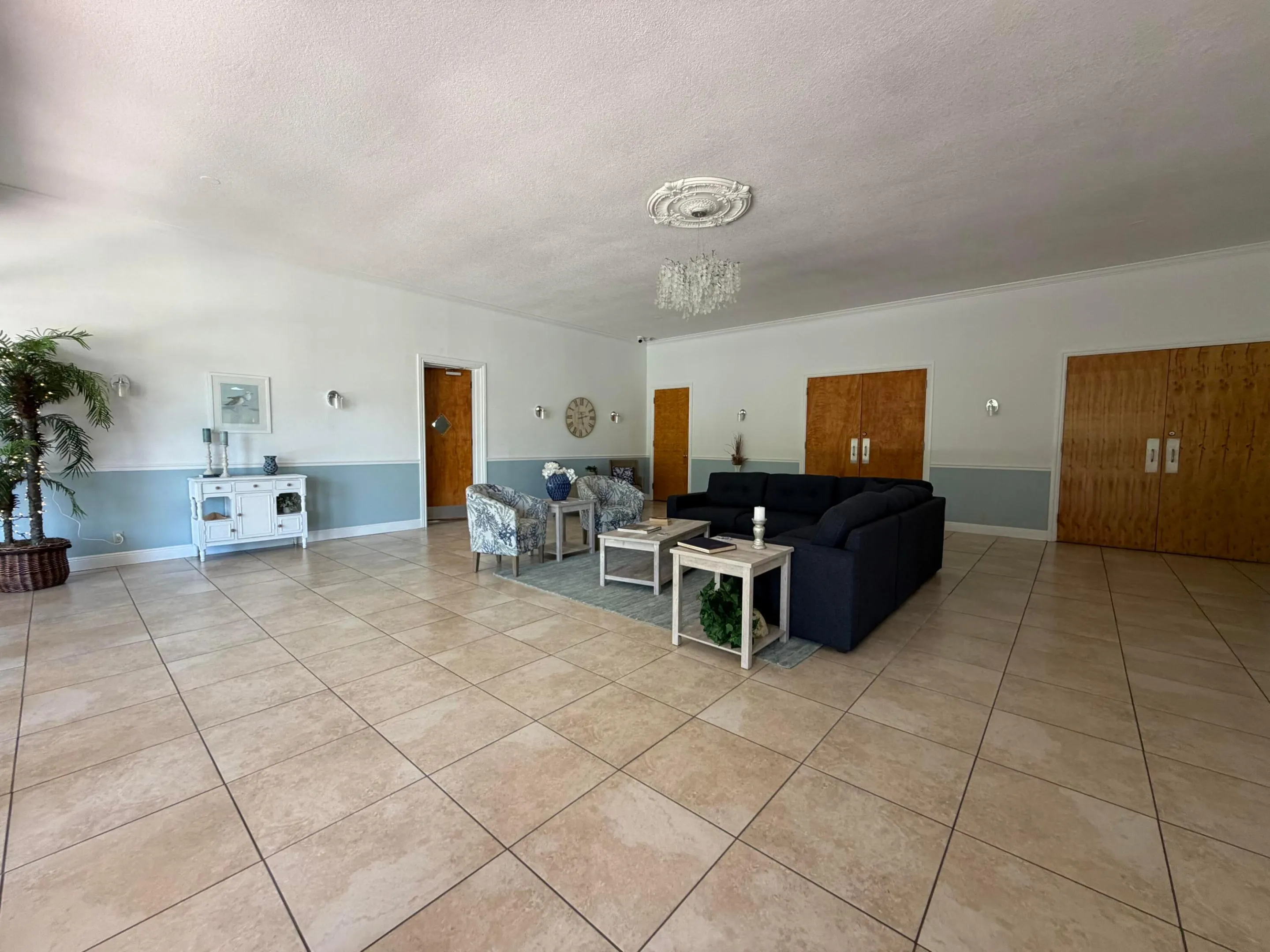 702 Lori Drive #185