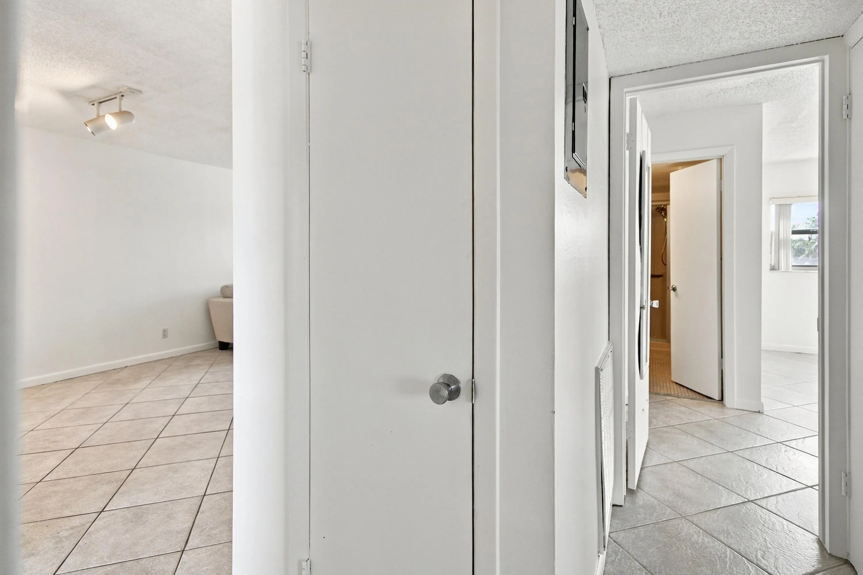 300 NE 26th Avenue #2100