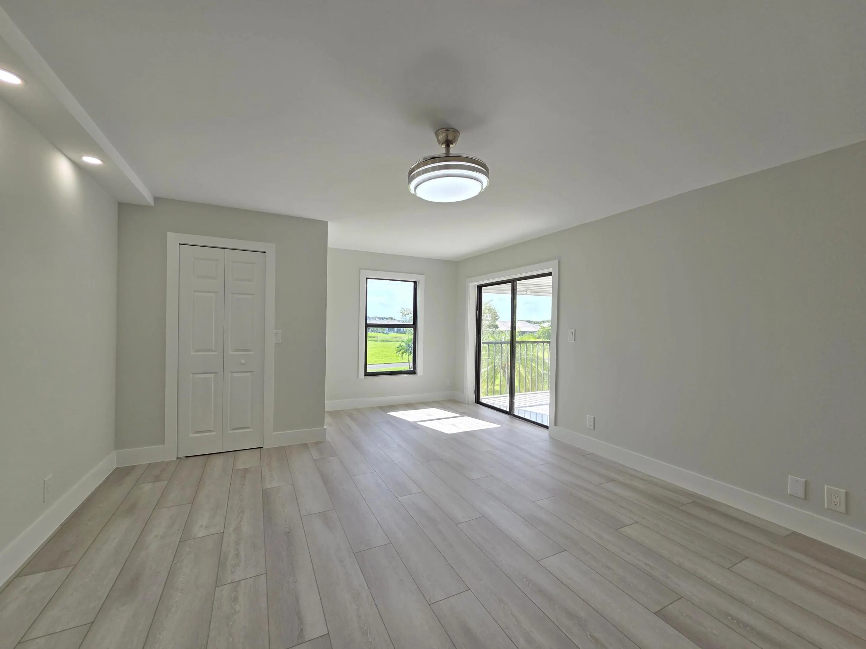 14426 Amberly Lane #Apt 203
