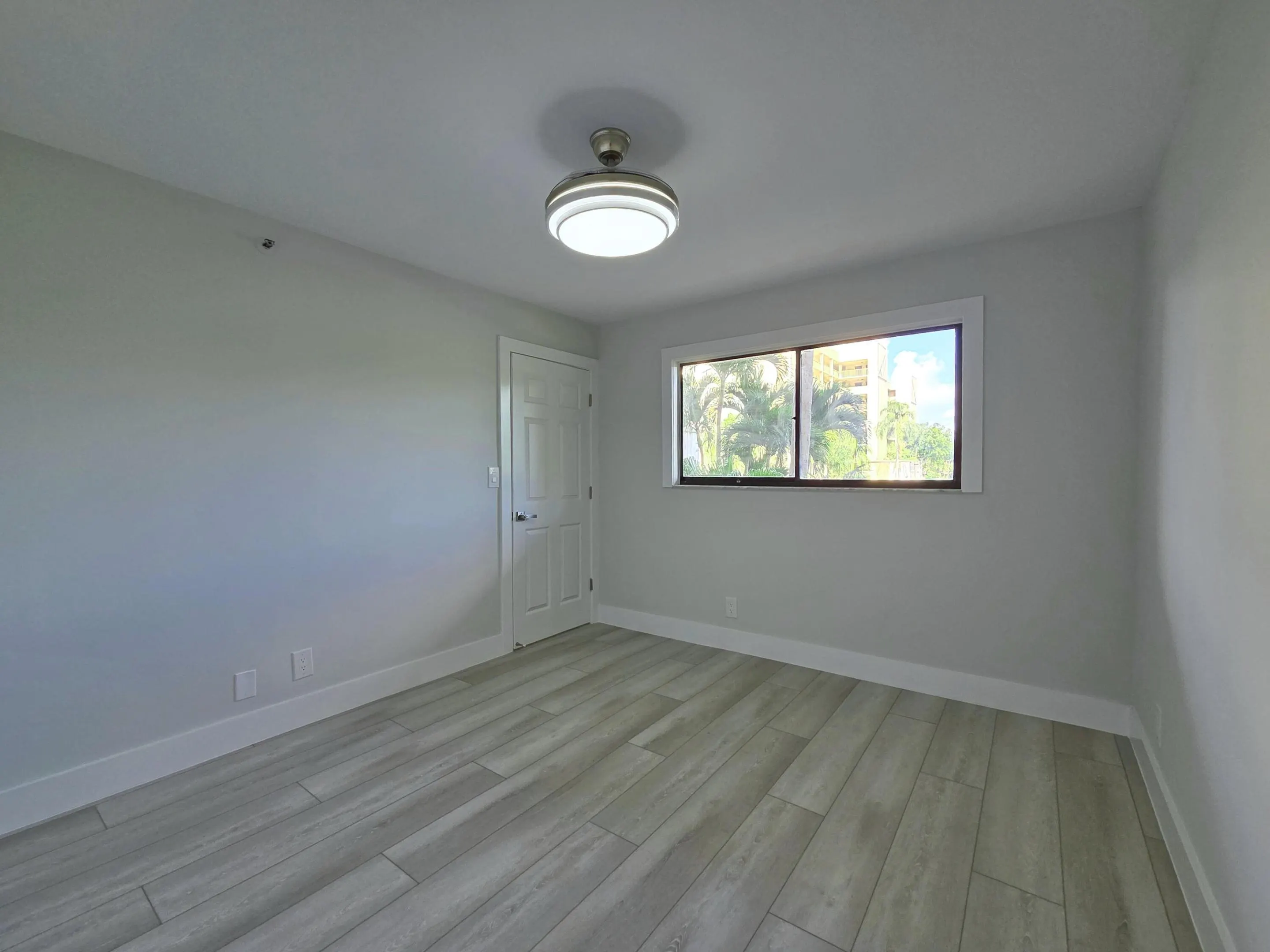 14426 Amberly Lane #Apt 203