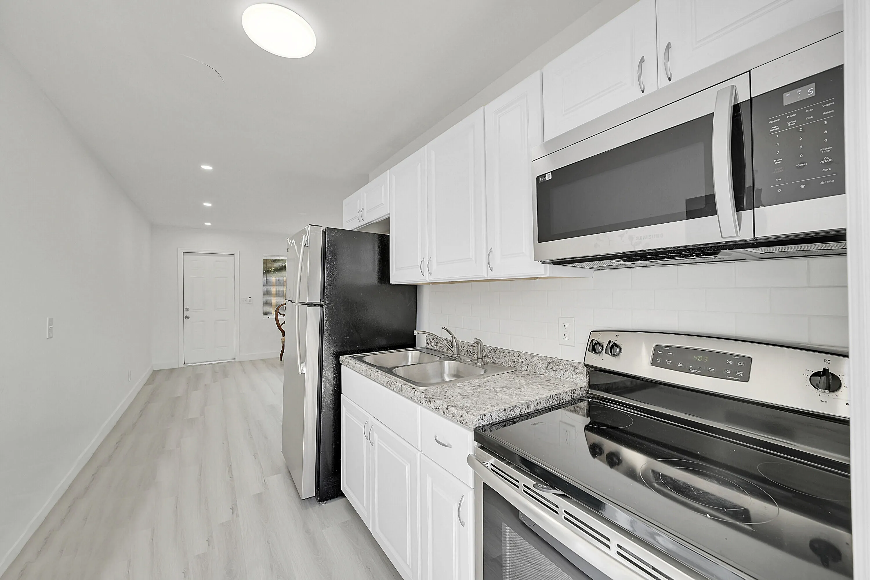 1157 W 36TH Street #2