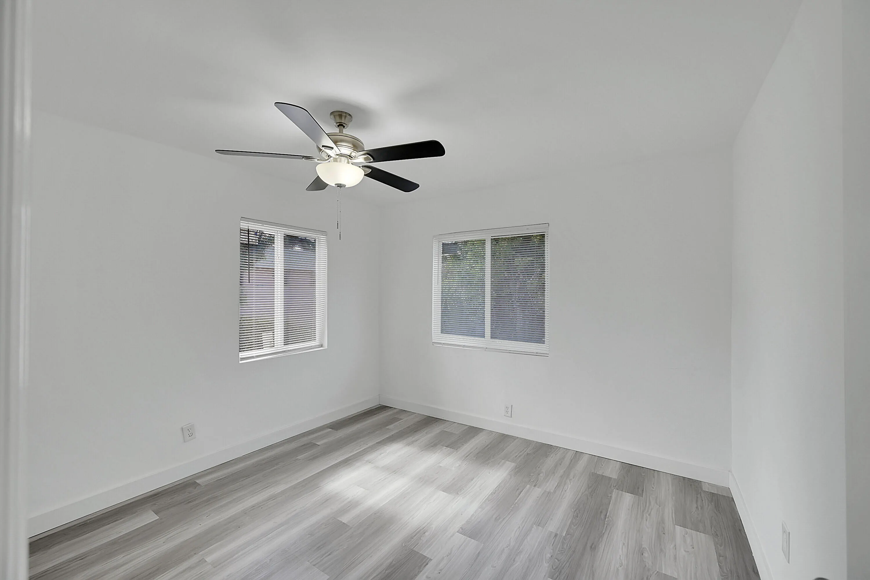 1157 W 36TH Street #2