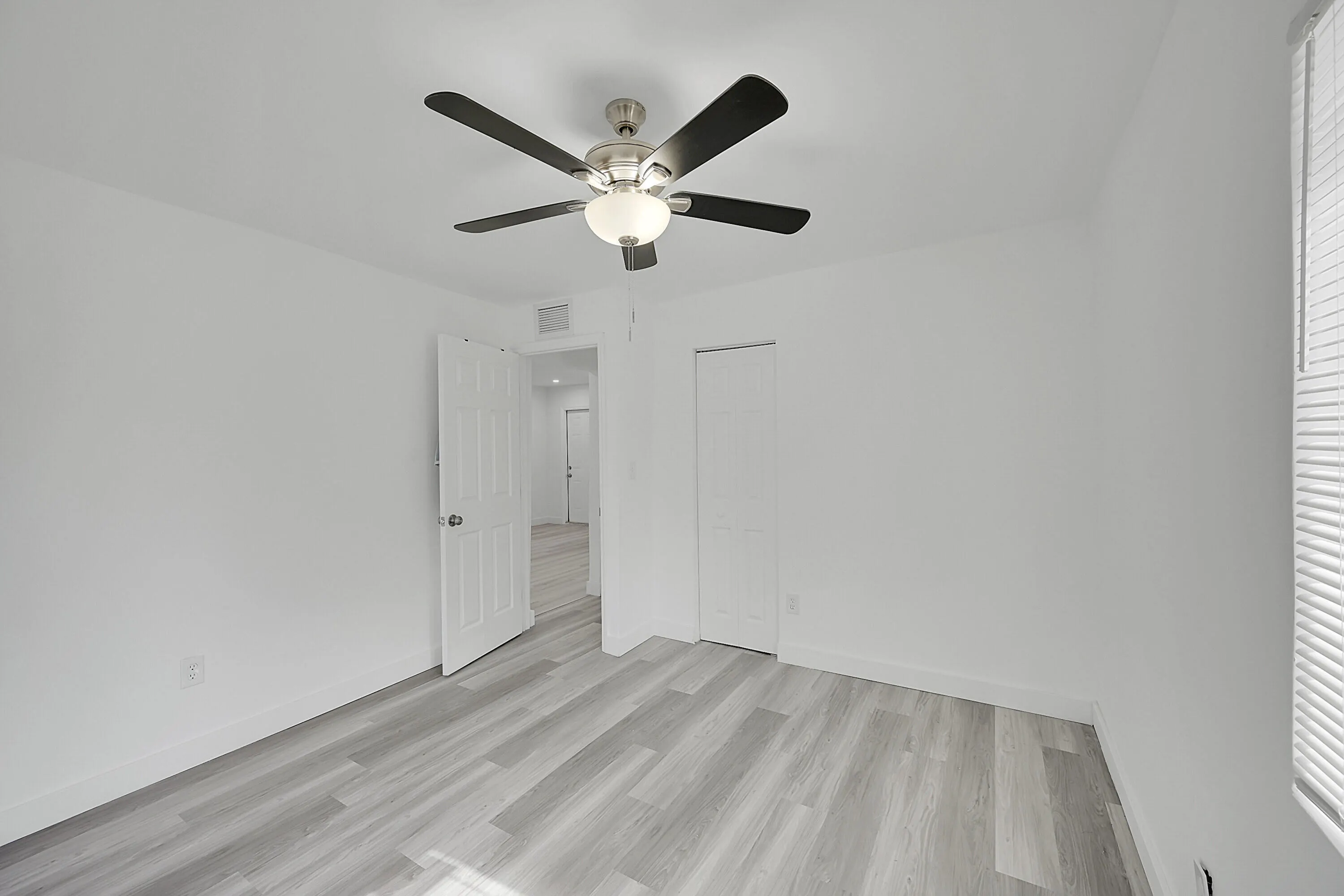 1157 W 36TH Street #2