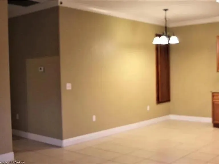 492 OAK CANOPY Circle