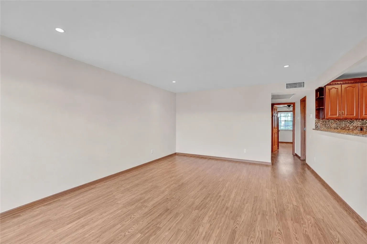 3031 Guildford E