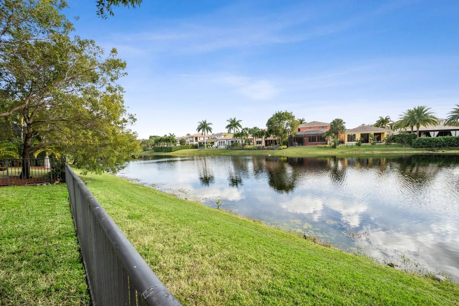 9648 Ginger Court