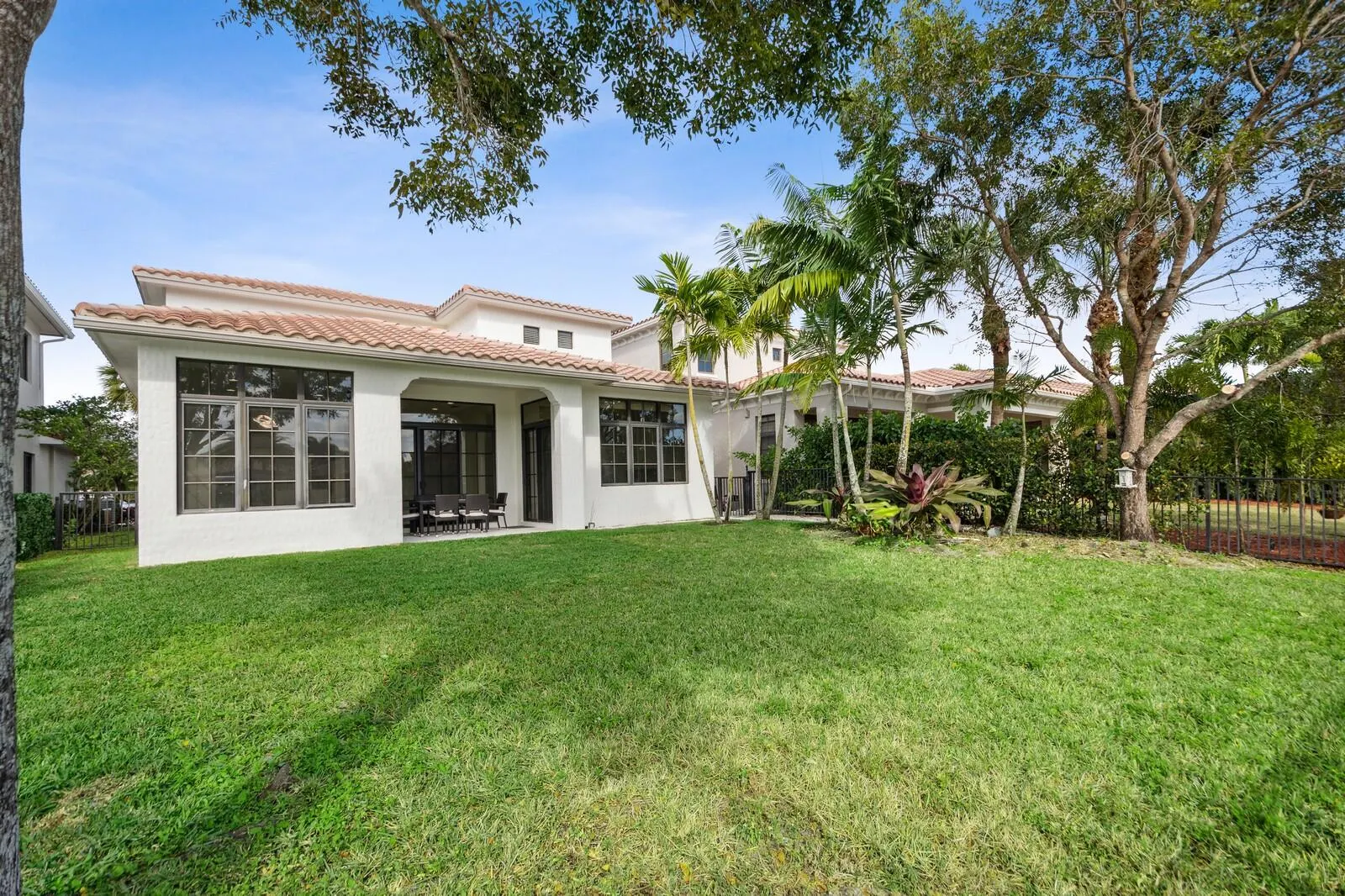 9648 Ginger Court