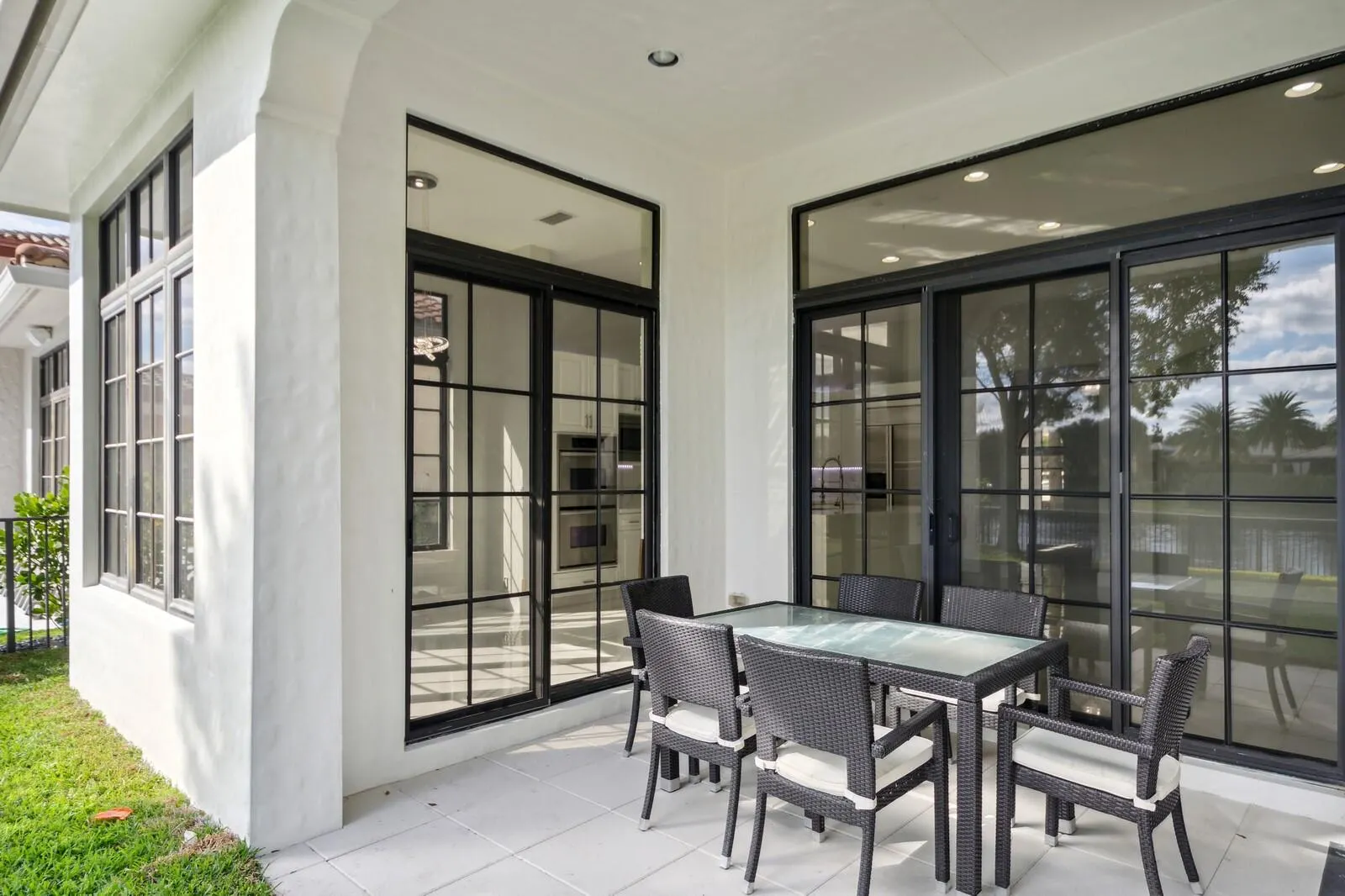 9648 Ginger Court