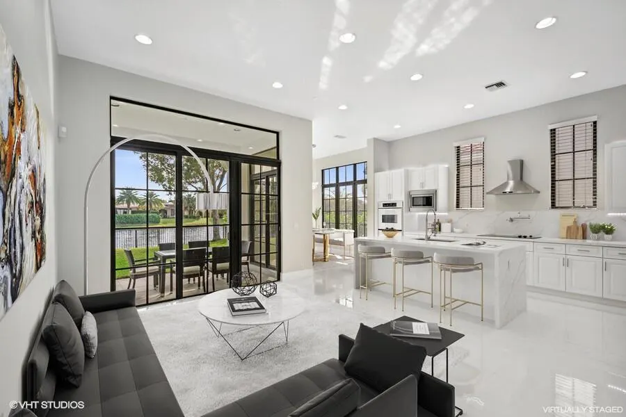 9648 Ginger Court
