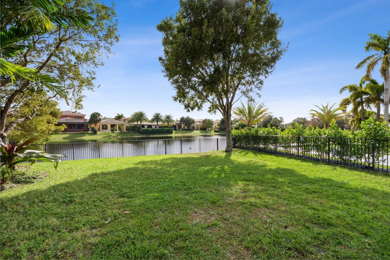 9648 Ginger Court