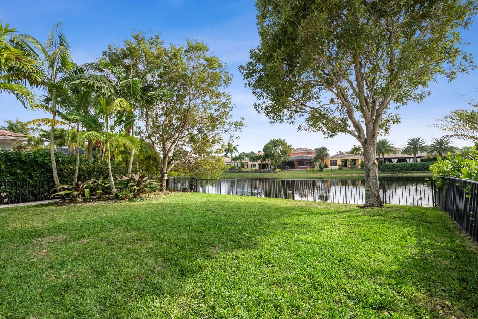 9648 Ginger Court