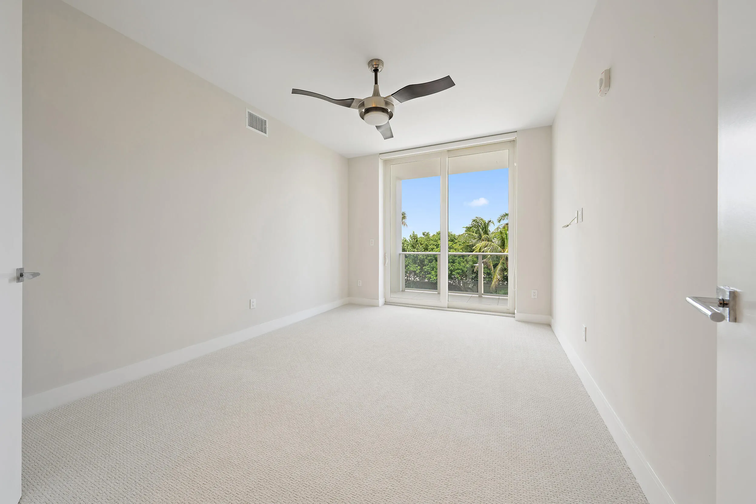 2720 Donald Ross Road #301