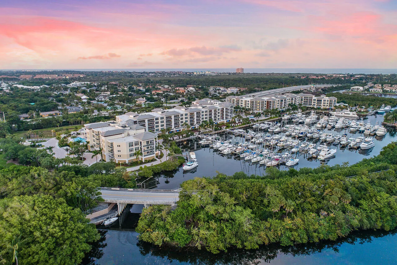 2720 Donald Ross Road #301