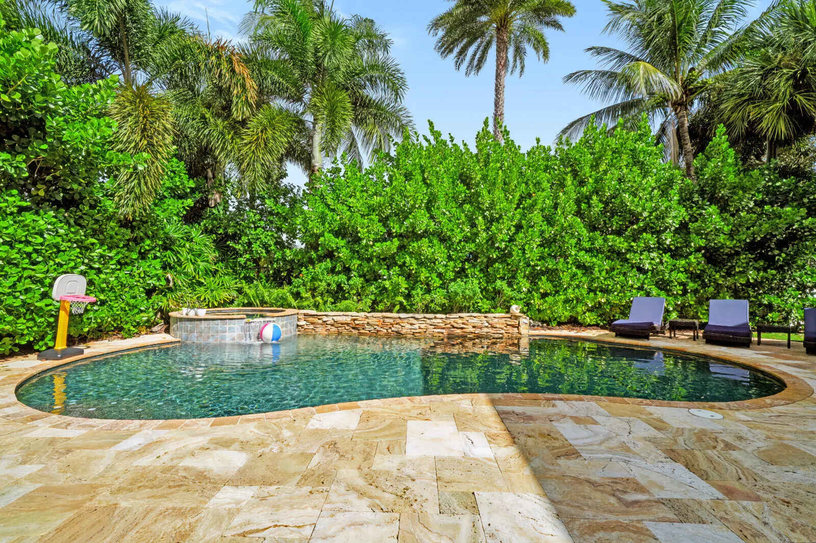 1031 Tiki Drive