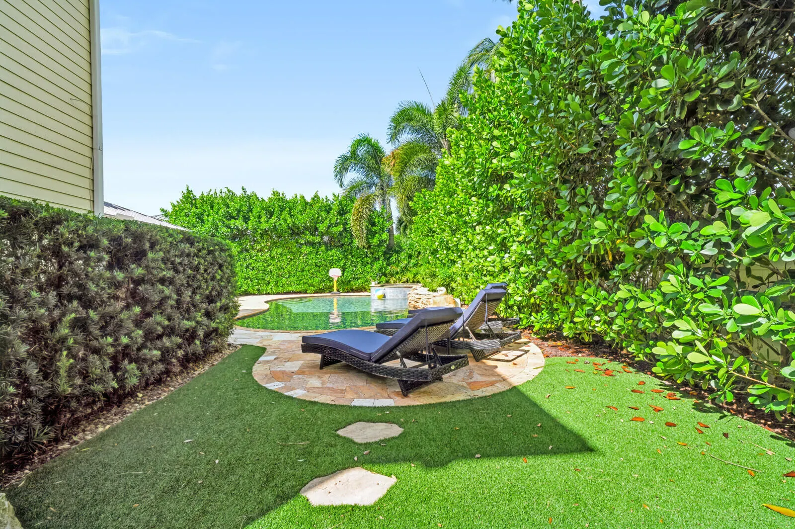 1031 Tiki Drive