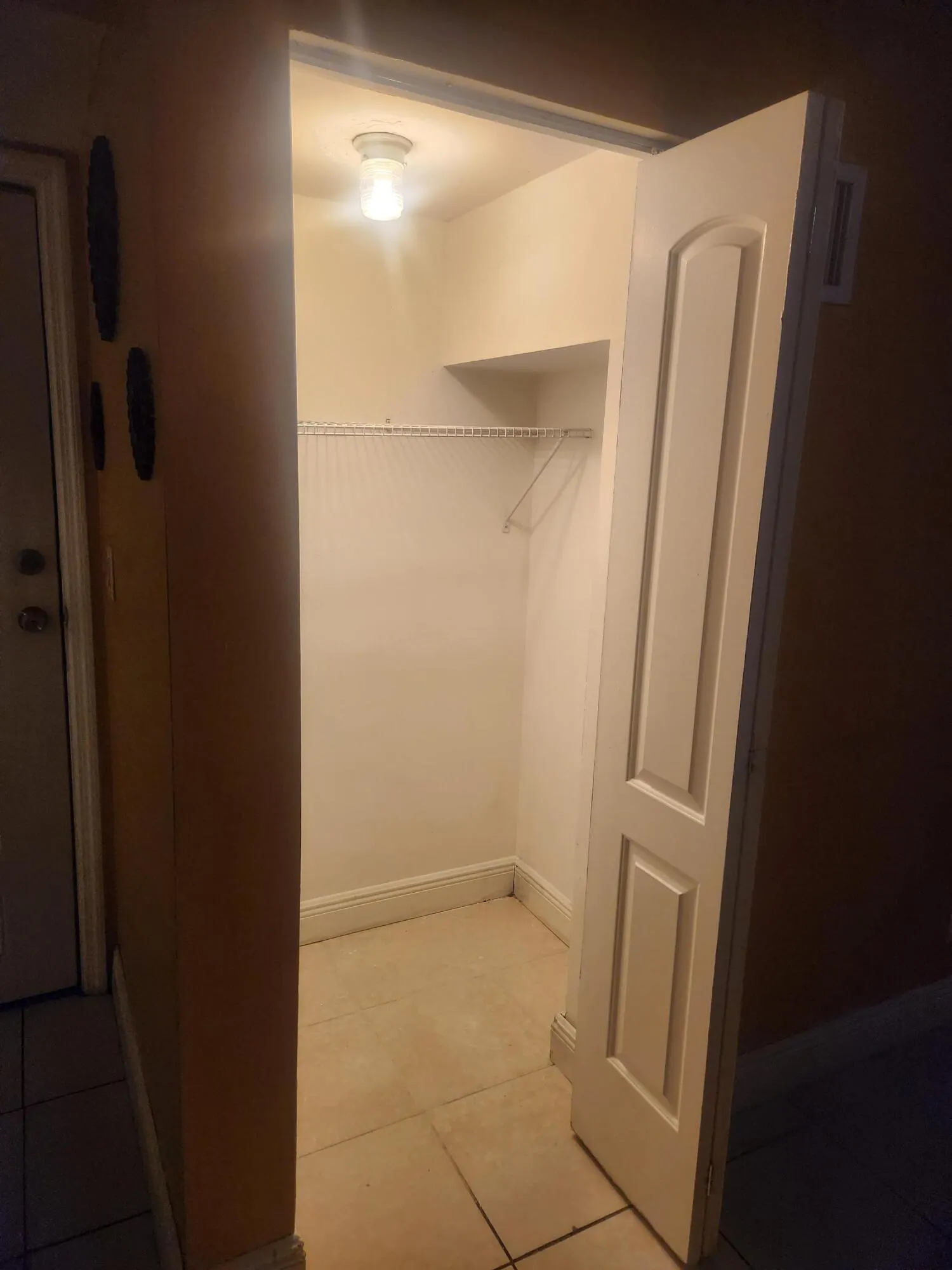 2643 BAHAMA Drive