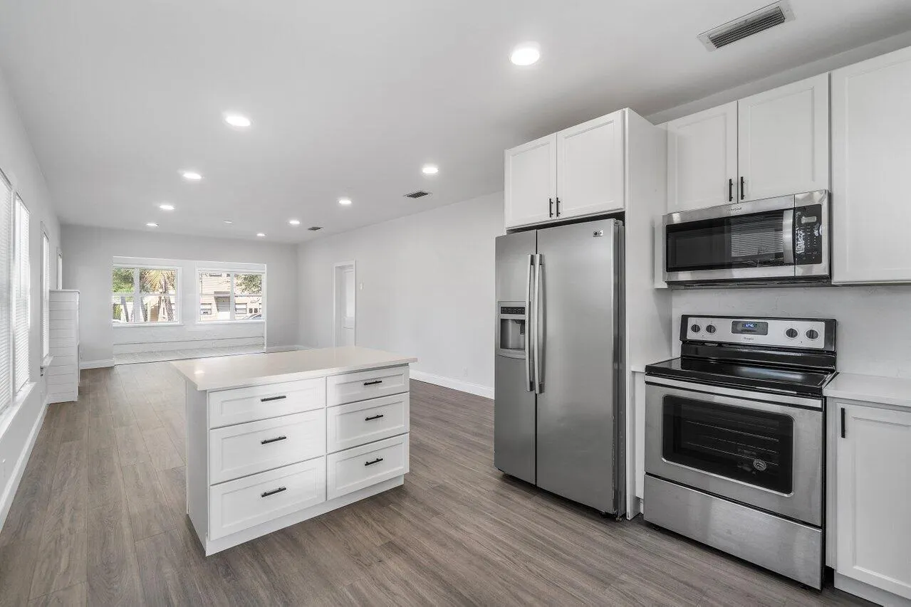 424 53RD Street